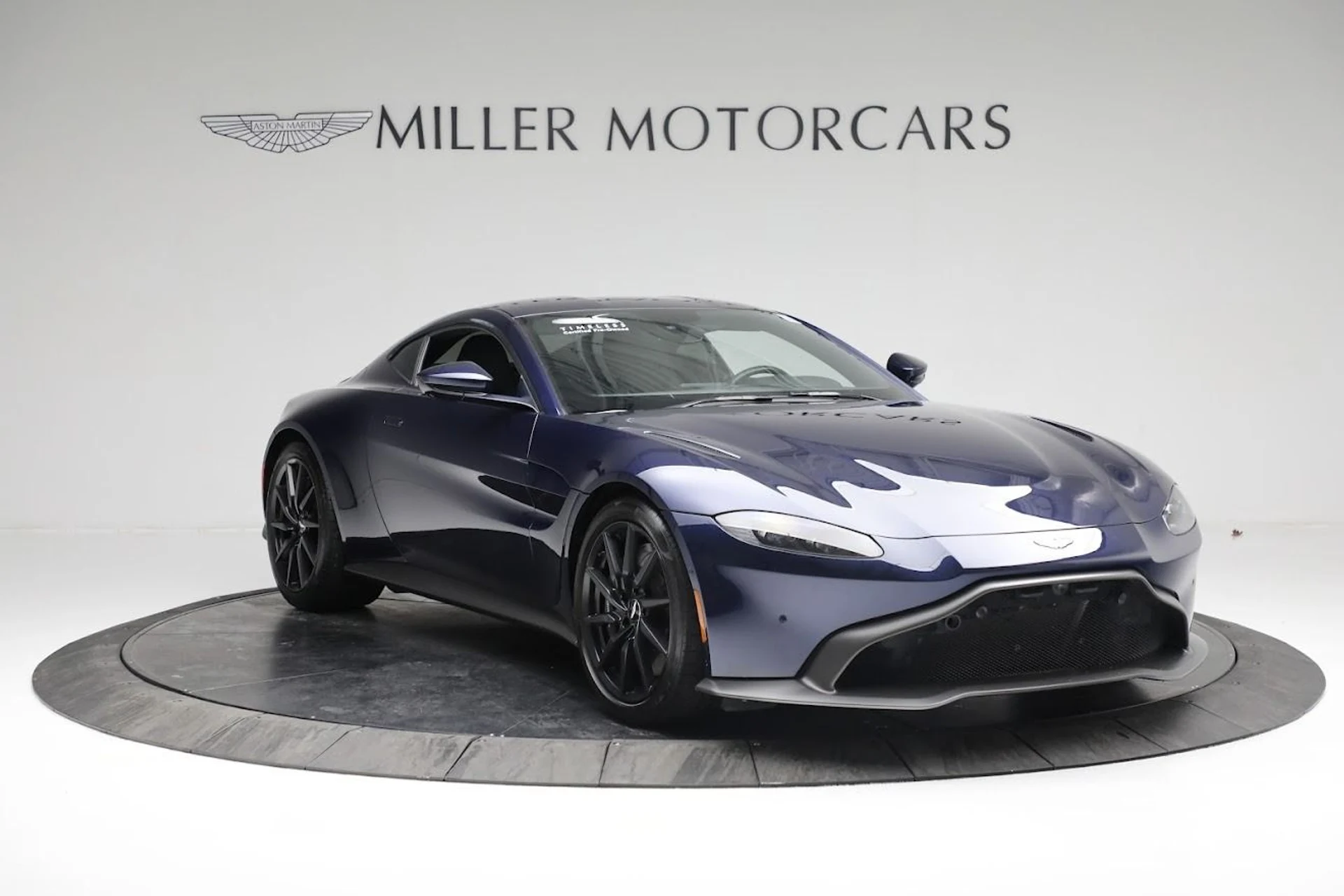 mph009_3866374627_Used_2020_Aston_Martin_Vantage_1642280787_2255bd9505