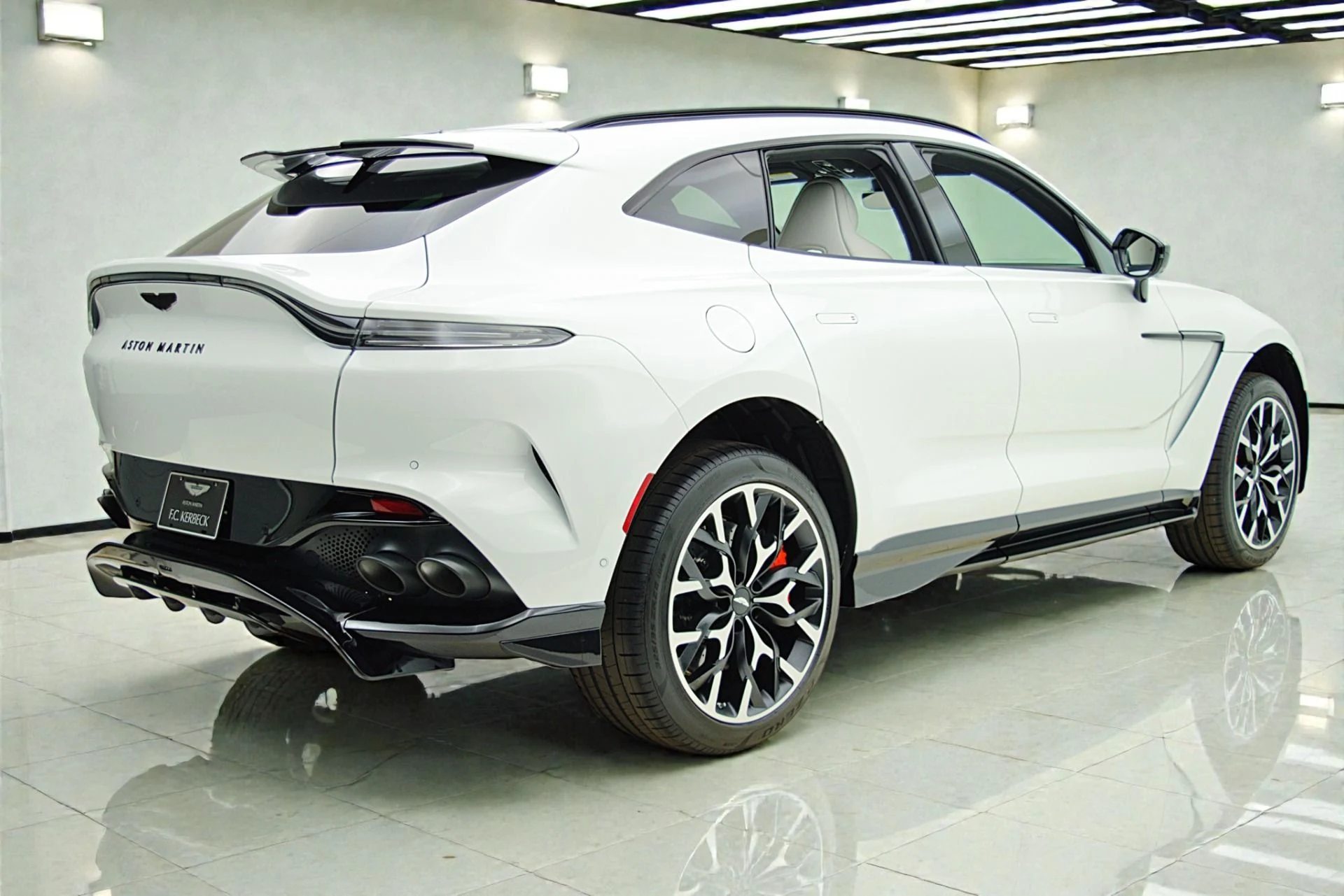 mph009_3879389231_Used_2023_Aston_Martin_DBX_707_81616b34c6