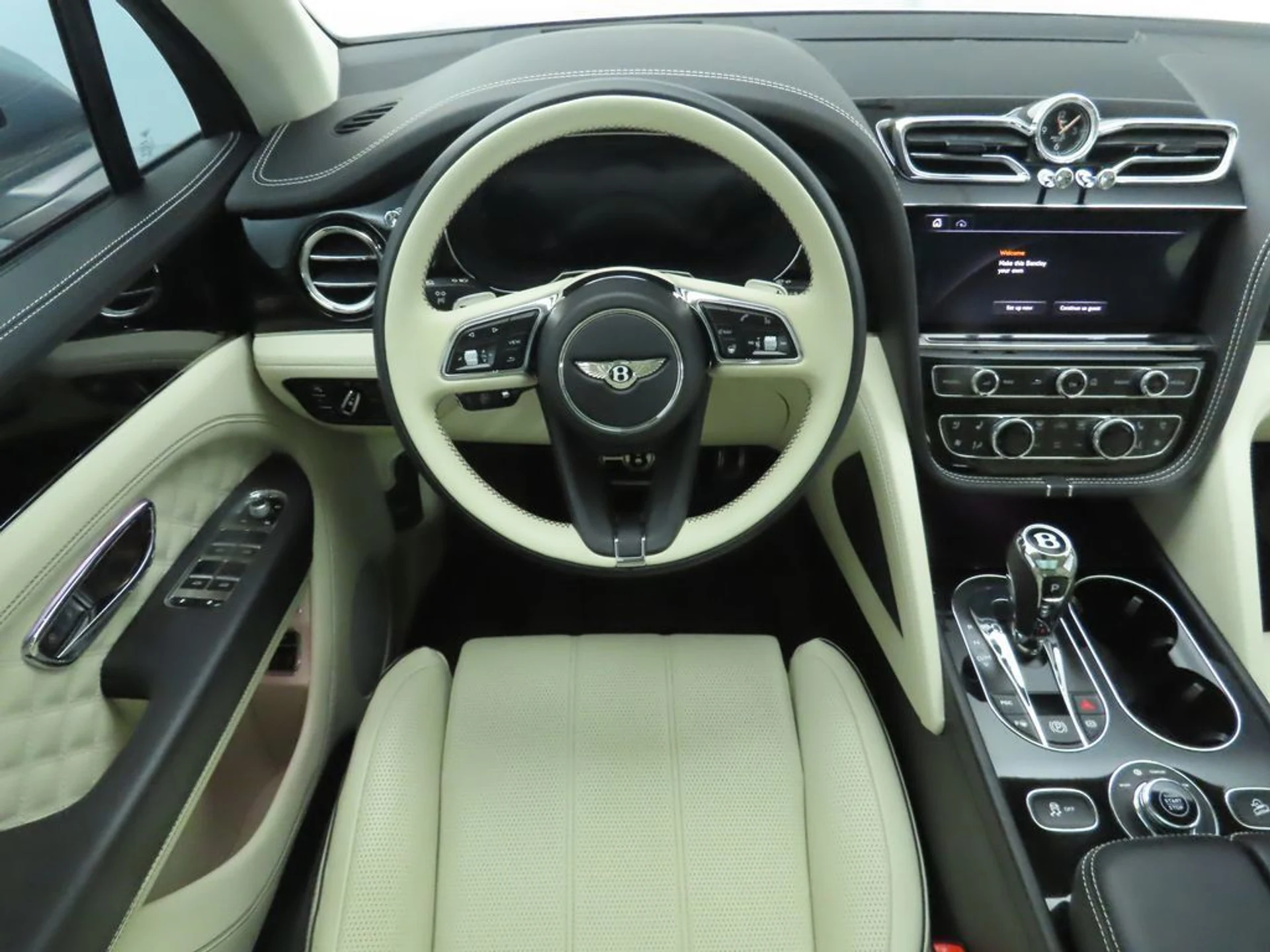 mph009_3888854718_used_2022_bentley_bentayga_v8awd_8119_22936219_10_1024_b5168a70ee