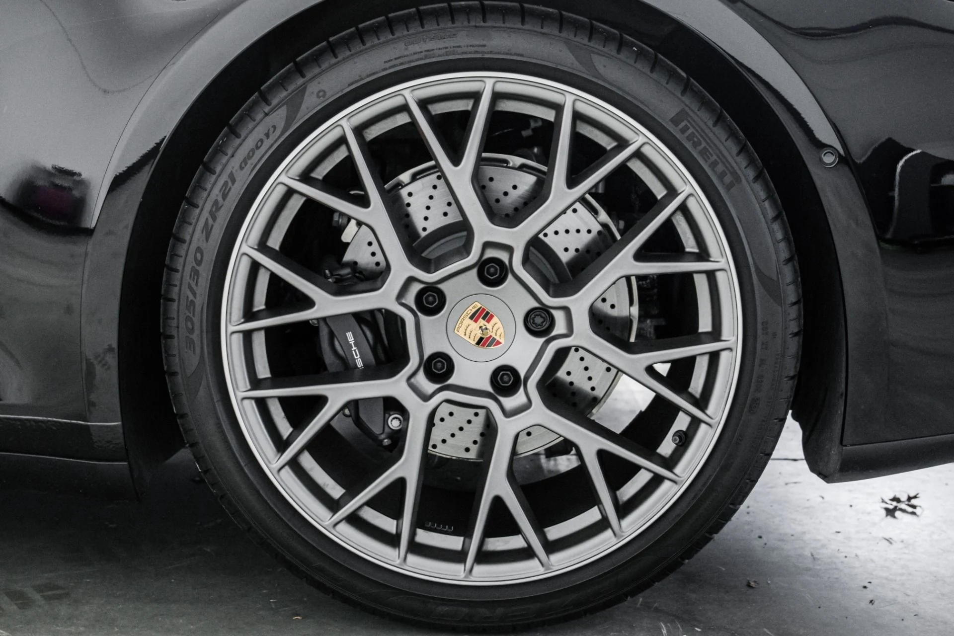 mph009_3897199057_Used_2025_Porsche_911_Carrera_Premium_Package_RS_Spyder_Wheels_Low_Miles_1767046492_1e1515e8ca