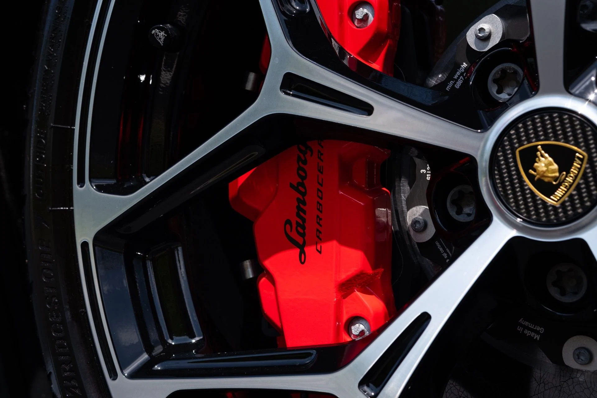 mph009_390065033_Used_2024_Lamborghini_Revuelto_1778880537_05f5b36334