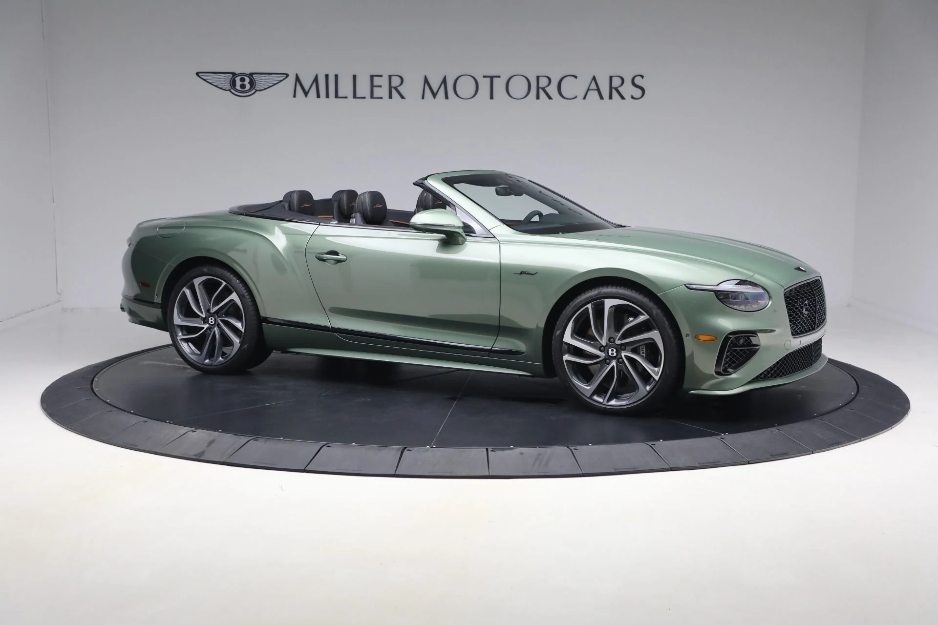 mph009_3901315040_Used_2025_Bentley_Continental_GTC_Speed_1773688658_911a25d271