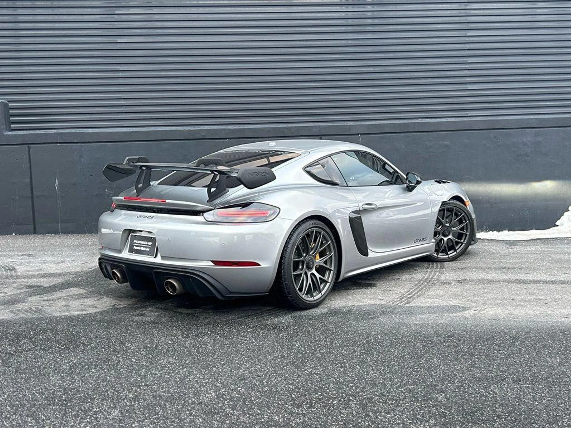 mph009_3903490247_Lb_Hhw_B0_FG_cg_Kr_FK_Wsl_Cd40_Z1o_35c6c1aead