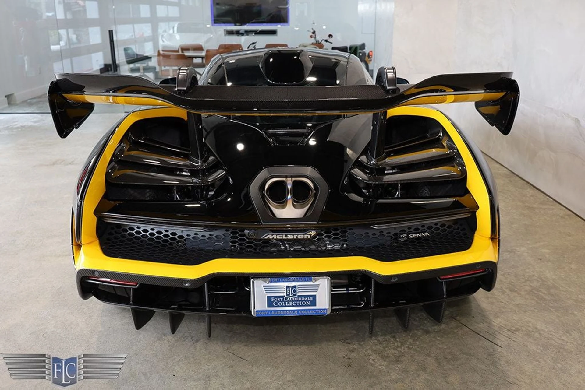 mph009_3904026291_used_2019_mclaren_senna_9689_22907327_10_1024_cbc58c465e