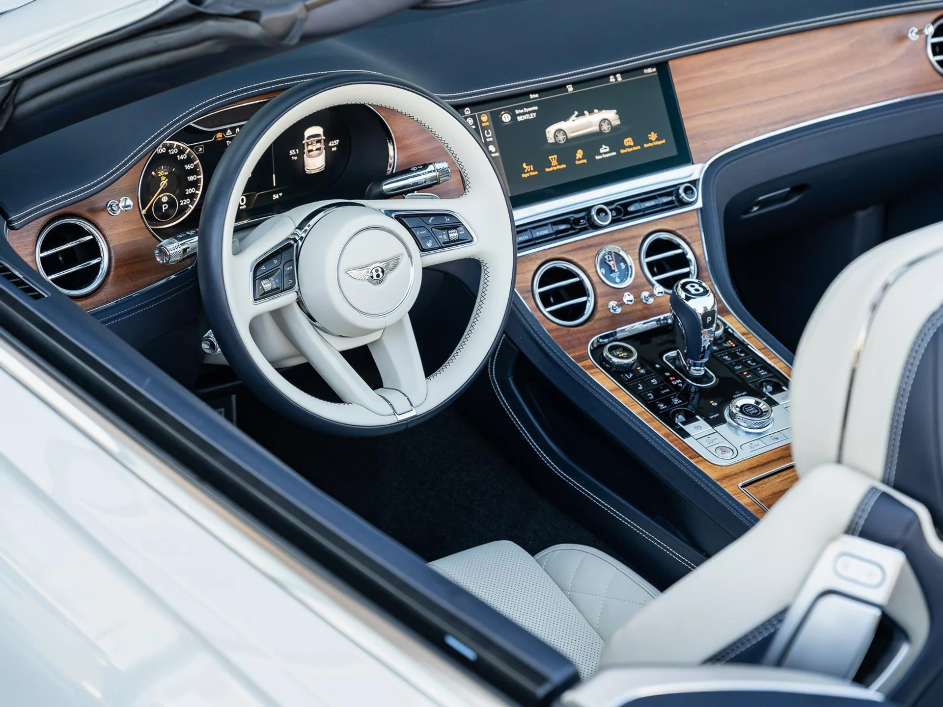 mph009_3906328649_Used_2022_Bentley_Continental_GT_Mulliner_1771927232_3b75e89007