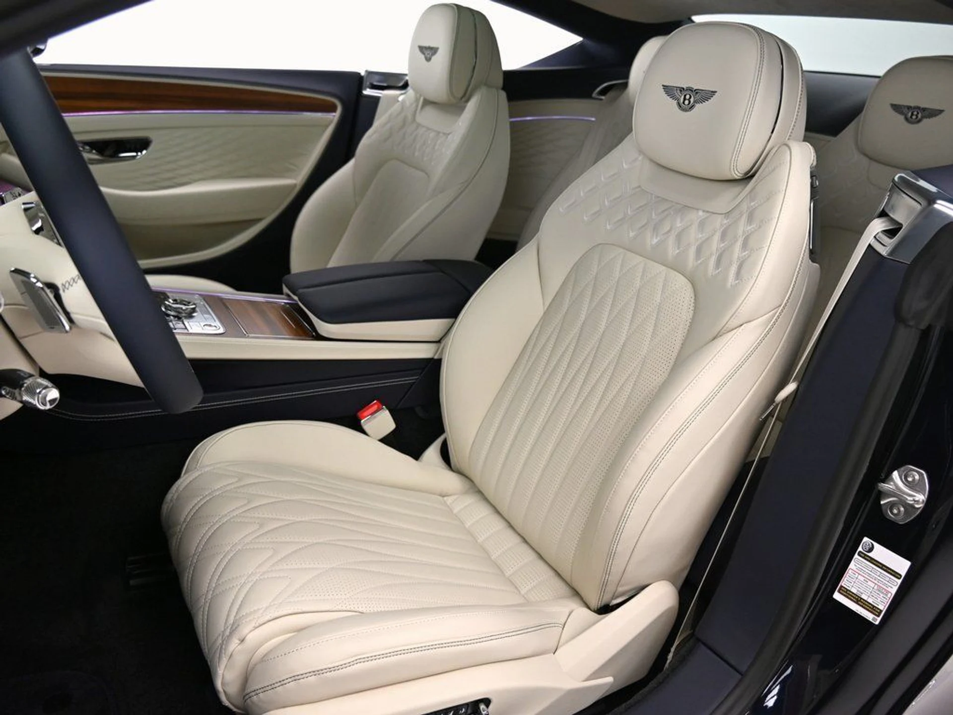 mph009_3910538640_a8909fbc2ca556e252256db935695229_41e9604bbc