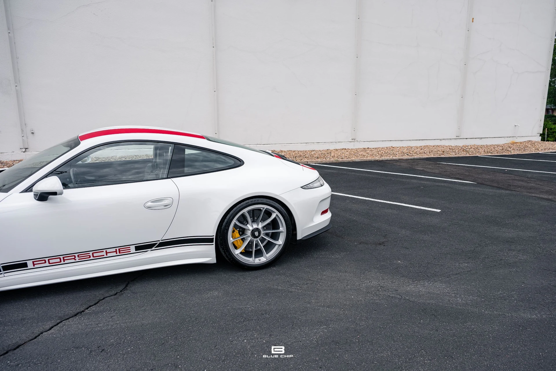 mph009_3918641731_6a691ce48f050668ae8c3968_23789_202016_20_Porsche_20911_20_R_10_5cc183446d