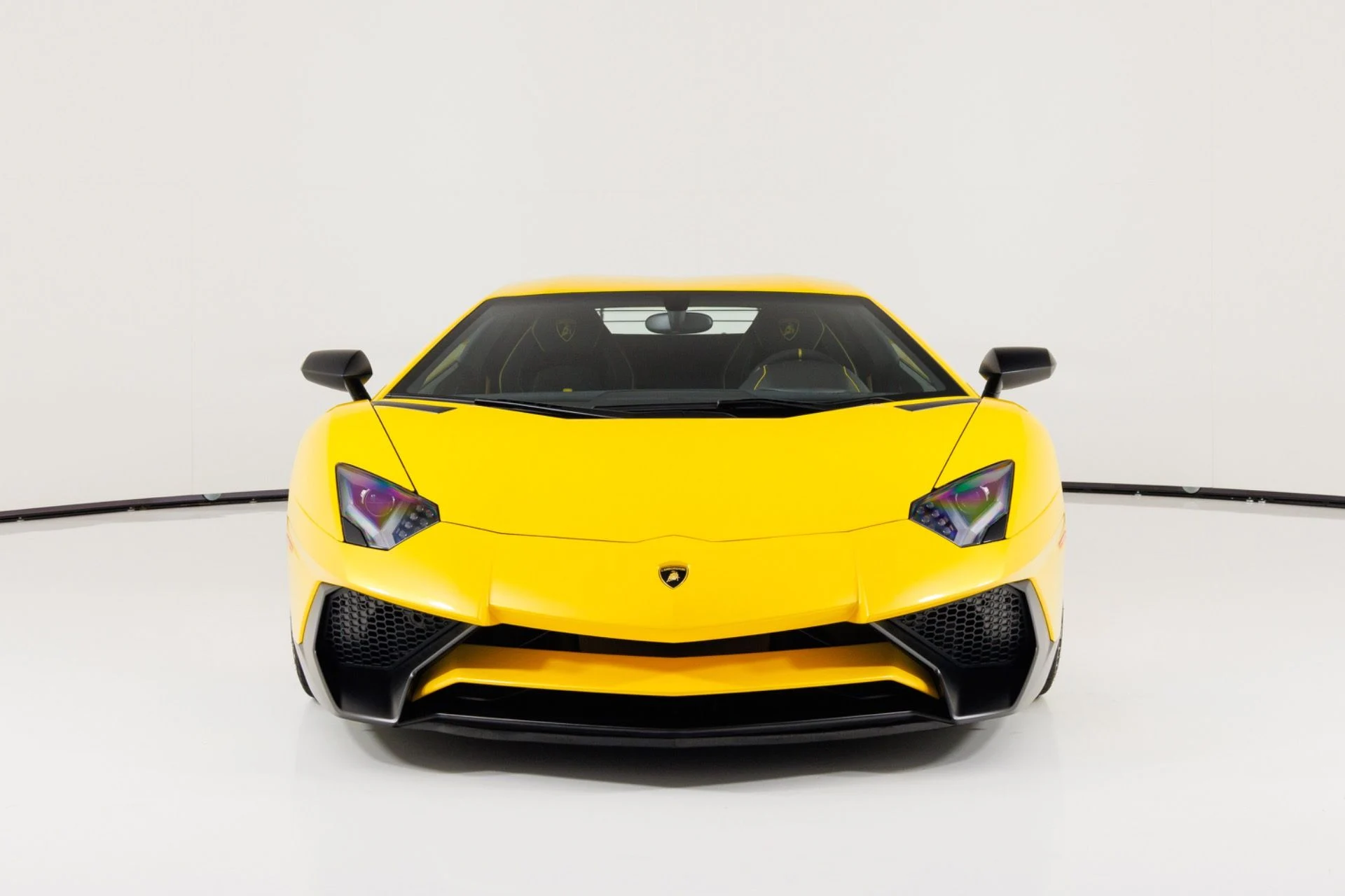mph009_3922273255_Used_2016_Lamborghini_Aventador_LP_750_4_Superveloce_1785278593_8d4ac62e22