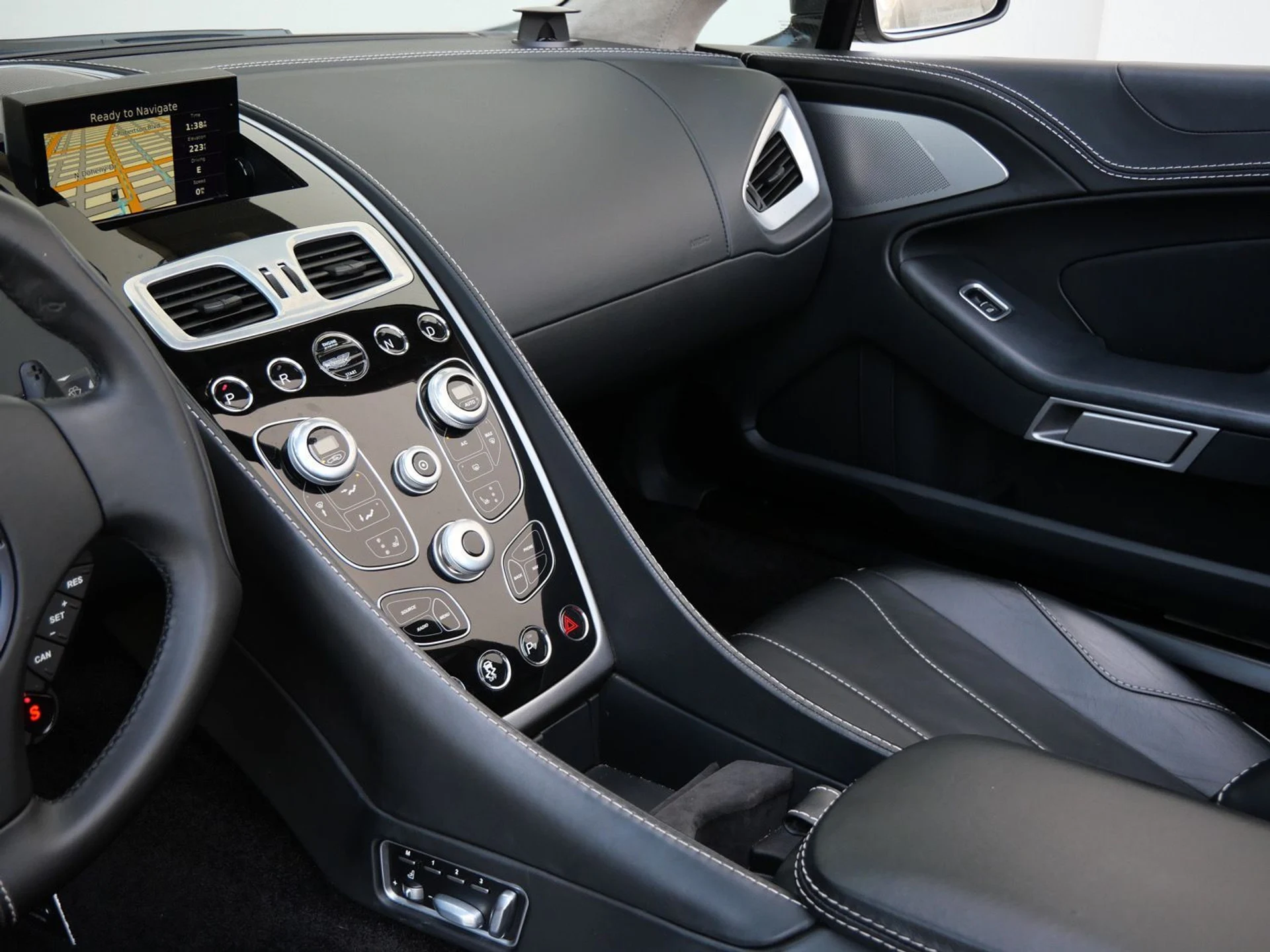 mph009_392771394_26f4e6728cef51f52ef40da807c76ef6x_72ffb80cb8