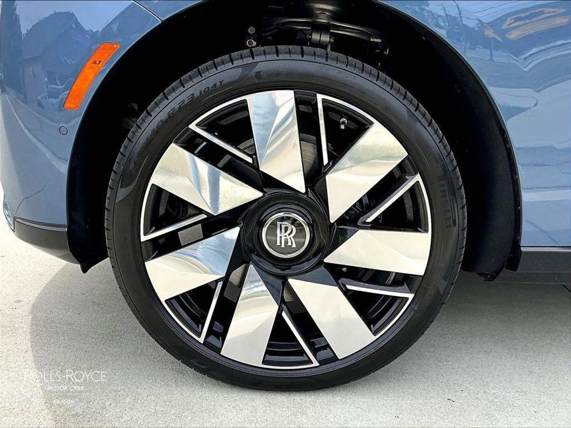 mph009_3930919258_T_j5_Mzbkv_De_P_Cb4t_F015i8ug_p_Q_01aa793988