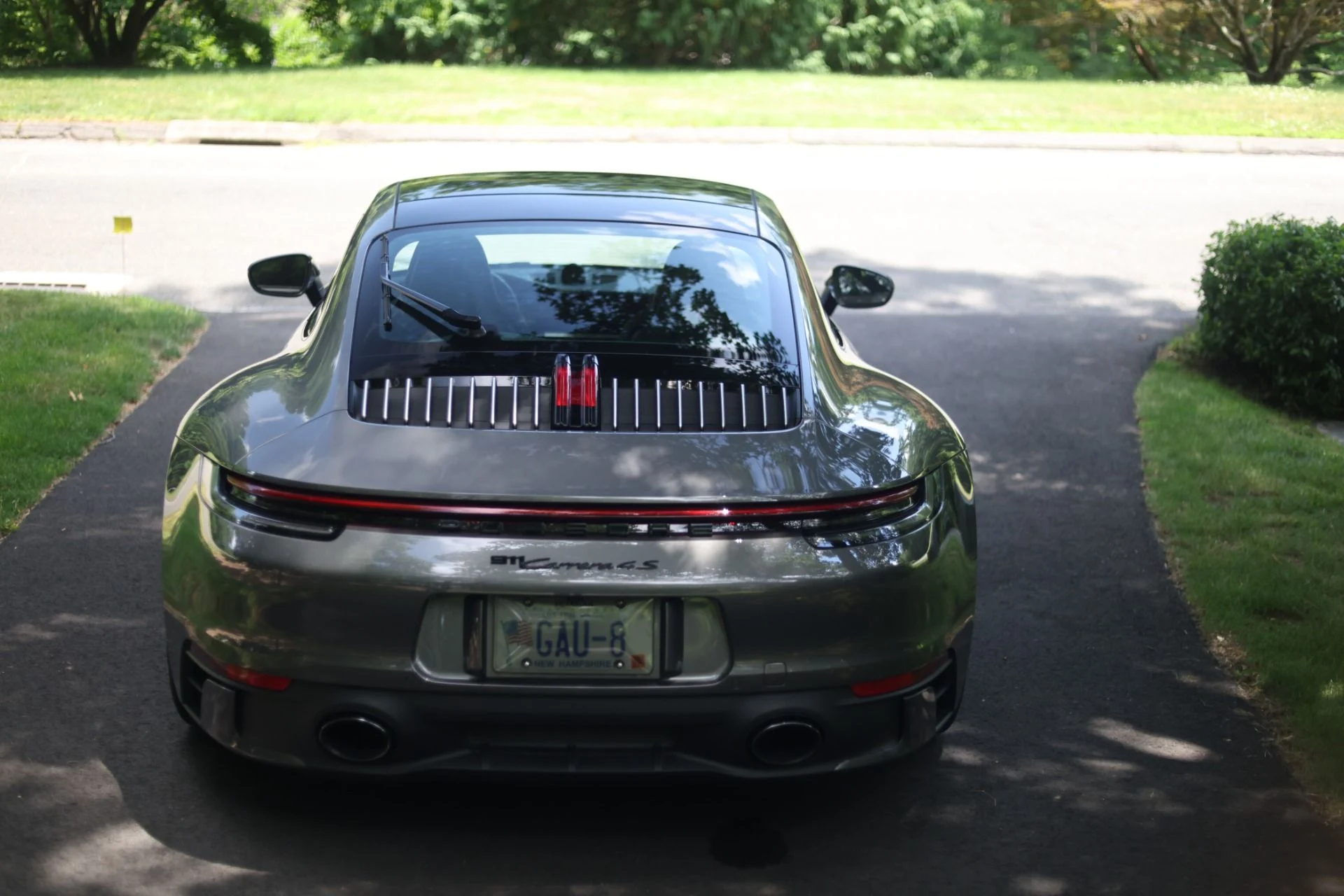 mph009_3932188338_Used_2021_Porsche_911_Carrera_4_S_1782945375_7296eef058