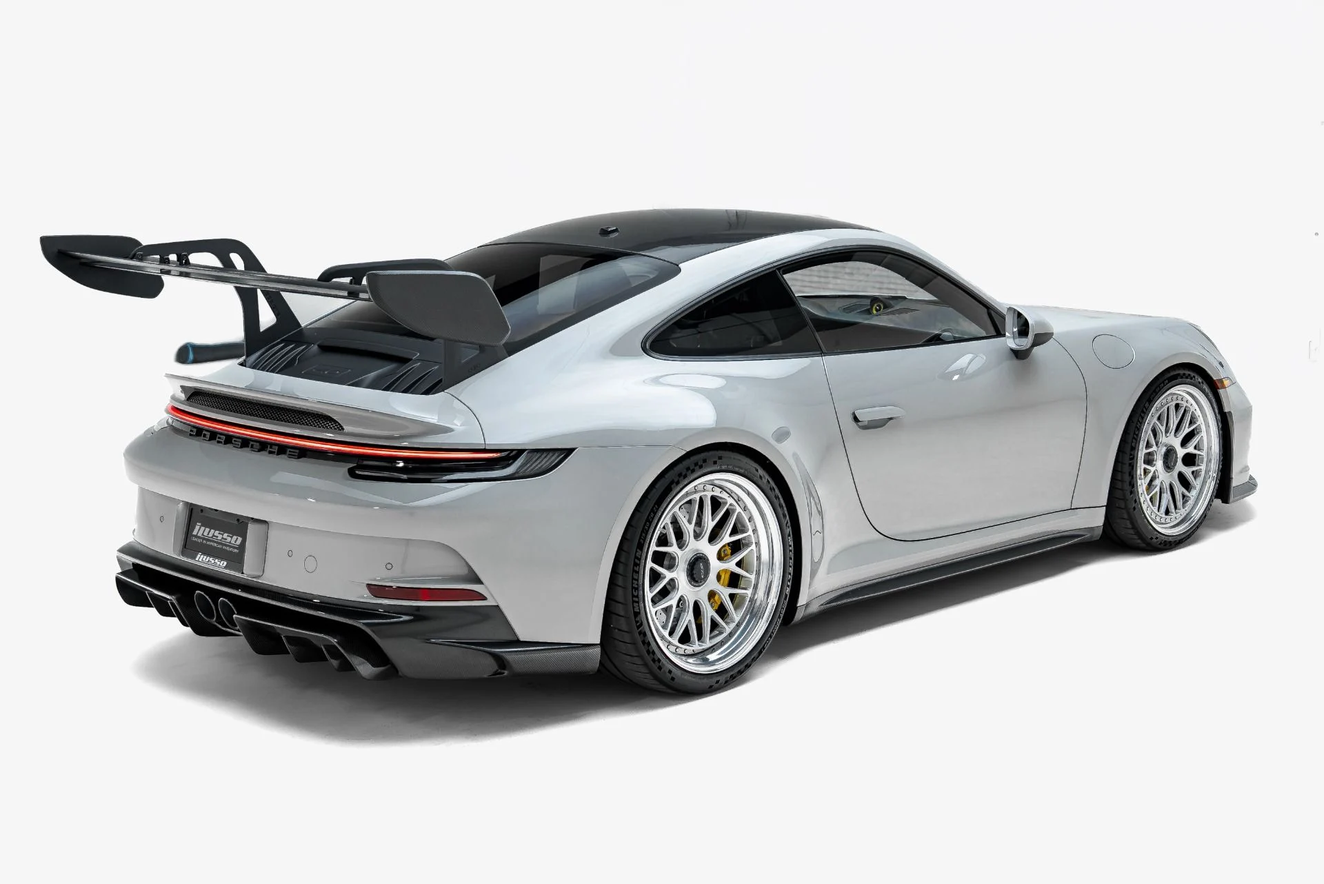 mph009_3932434021_Used_2022_Porsche_911_GT_3_1790720793_26e56c0c2b