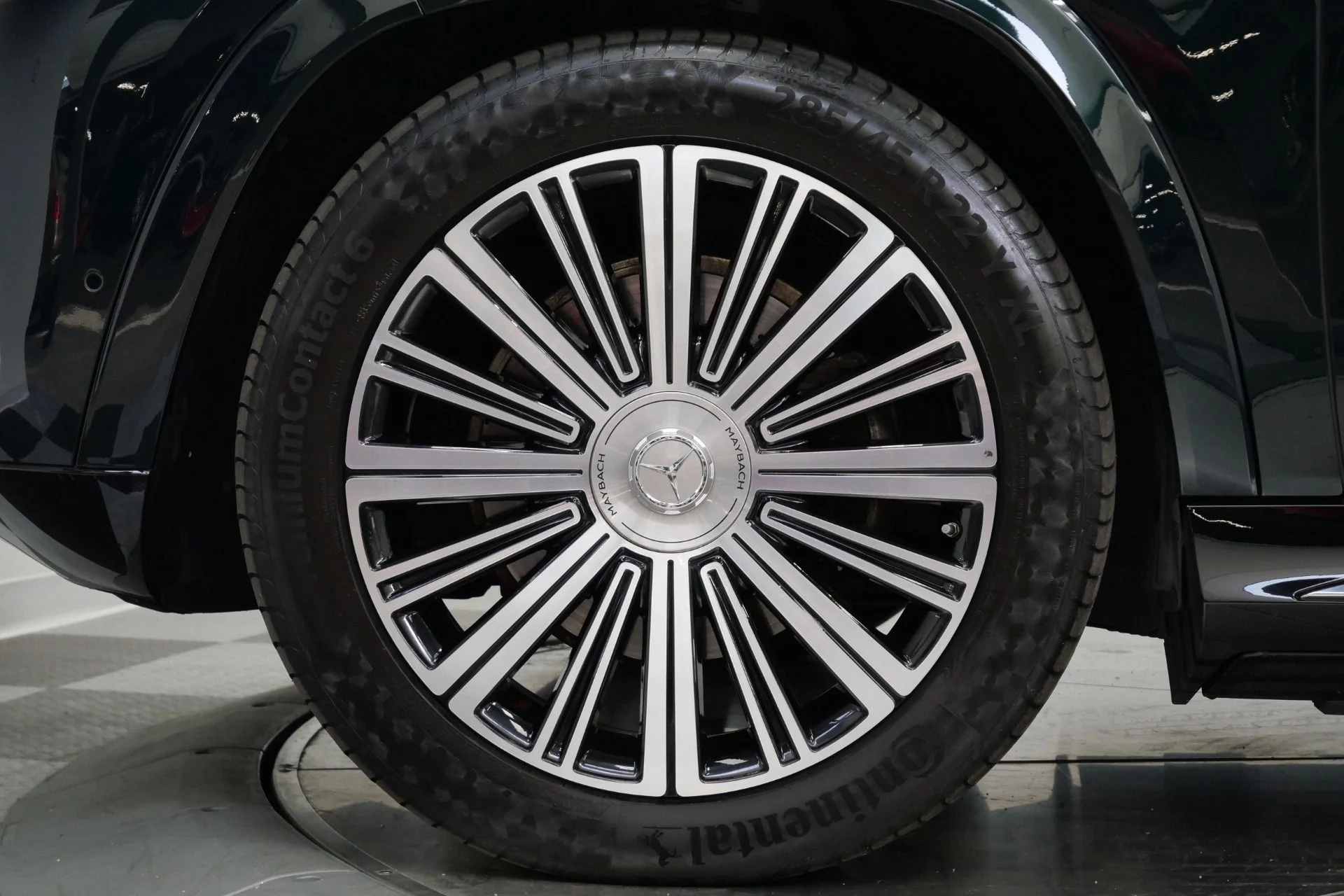 mph009_3949293094_Used_2022_Mercedes_Benz_Maybach_GLS_600_4_MATIC_Beautiful_Colors_Four_Seat_Configuration_Walnut_Trim_1776795080_41a4abe65c