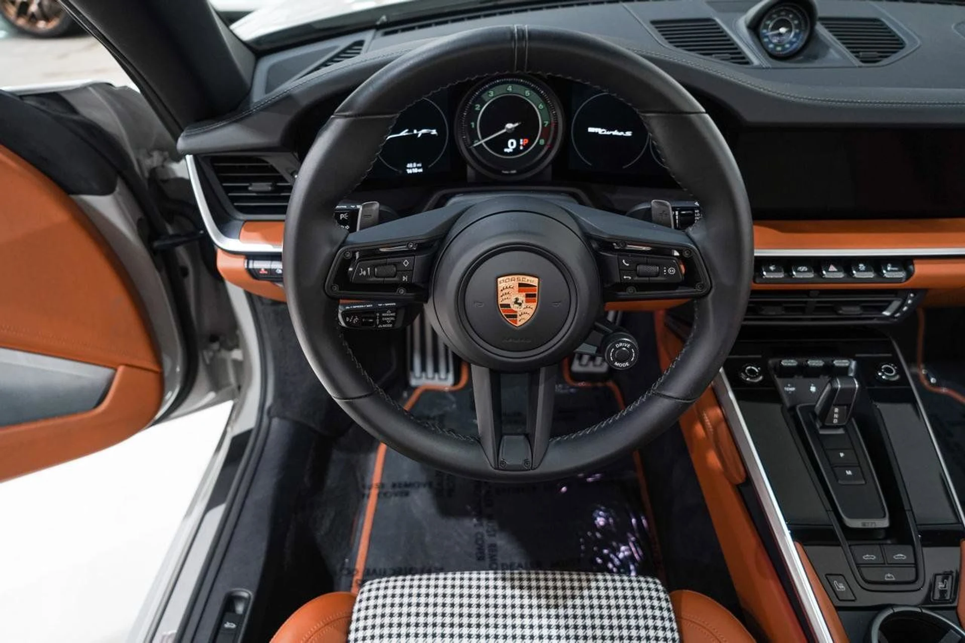 mph009_3949913346_dab4452e276c49e08ae274b13770296a_792ea73d5c