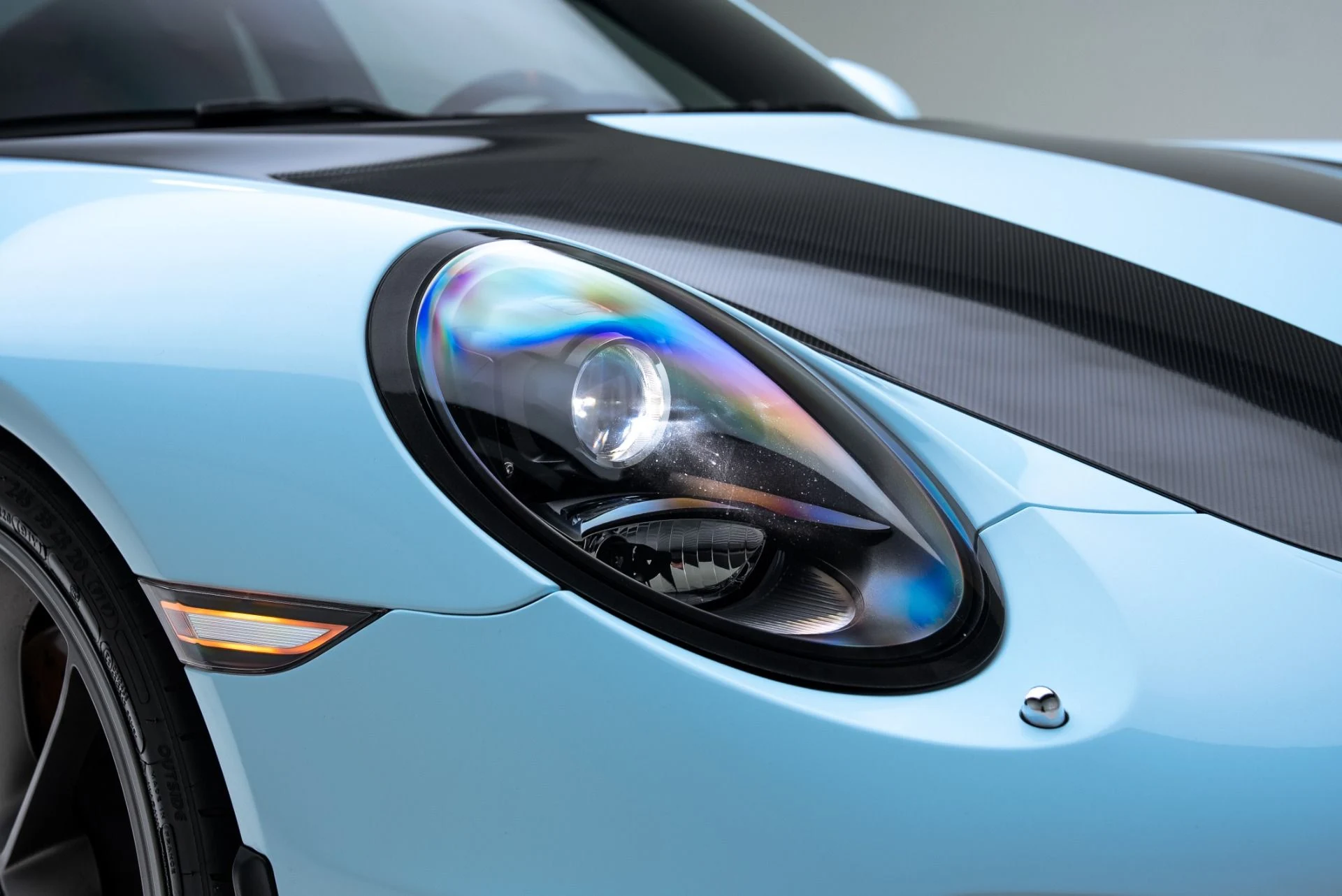 mph009_3961157290_Used_2015_Porsche_911_GT_3_1774894986_68a7009e16