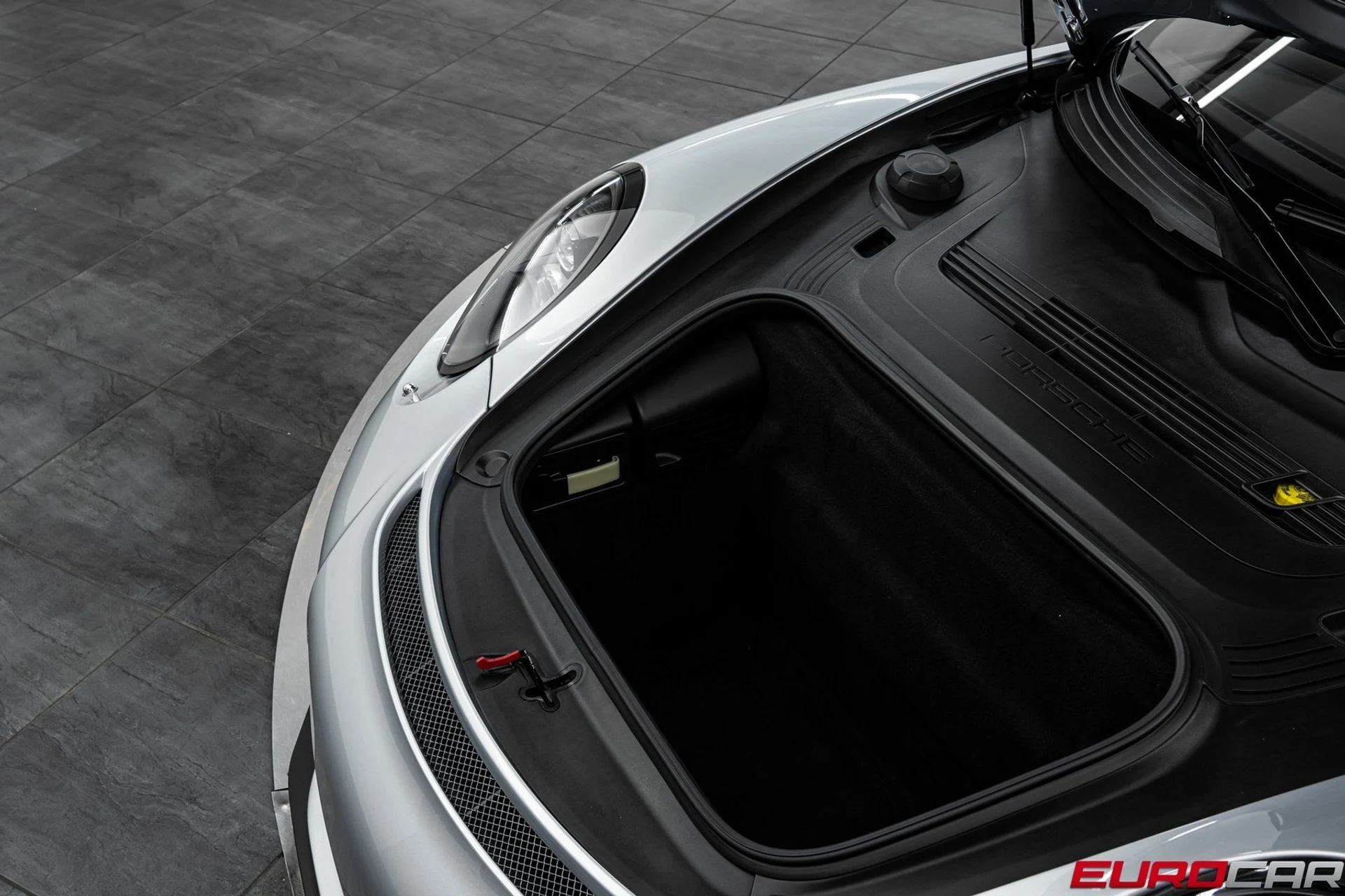 mph009_3962121951_image_10_2f82131c0b