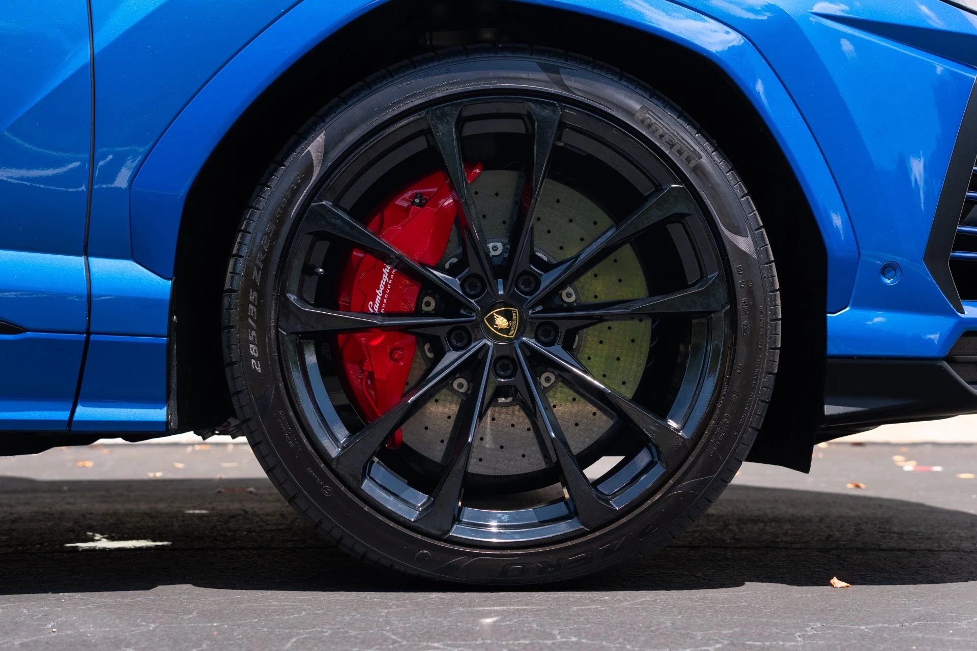 mph009_3962966004_Used_2019_Lamborghini_Urus_1781242066_b9b5e3a333
