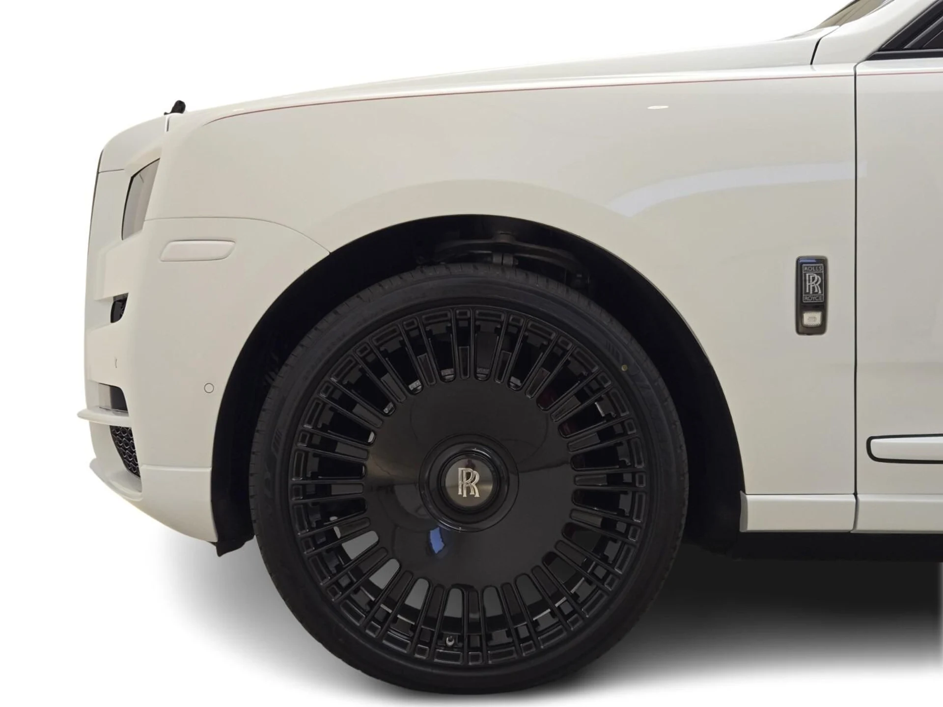 mph009_3965217945_Used_2021_Rolls_Royce_Cullinan_1761977959_addbc2053c