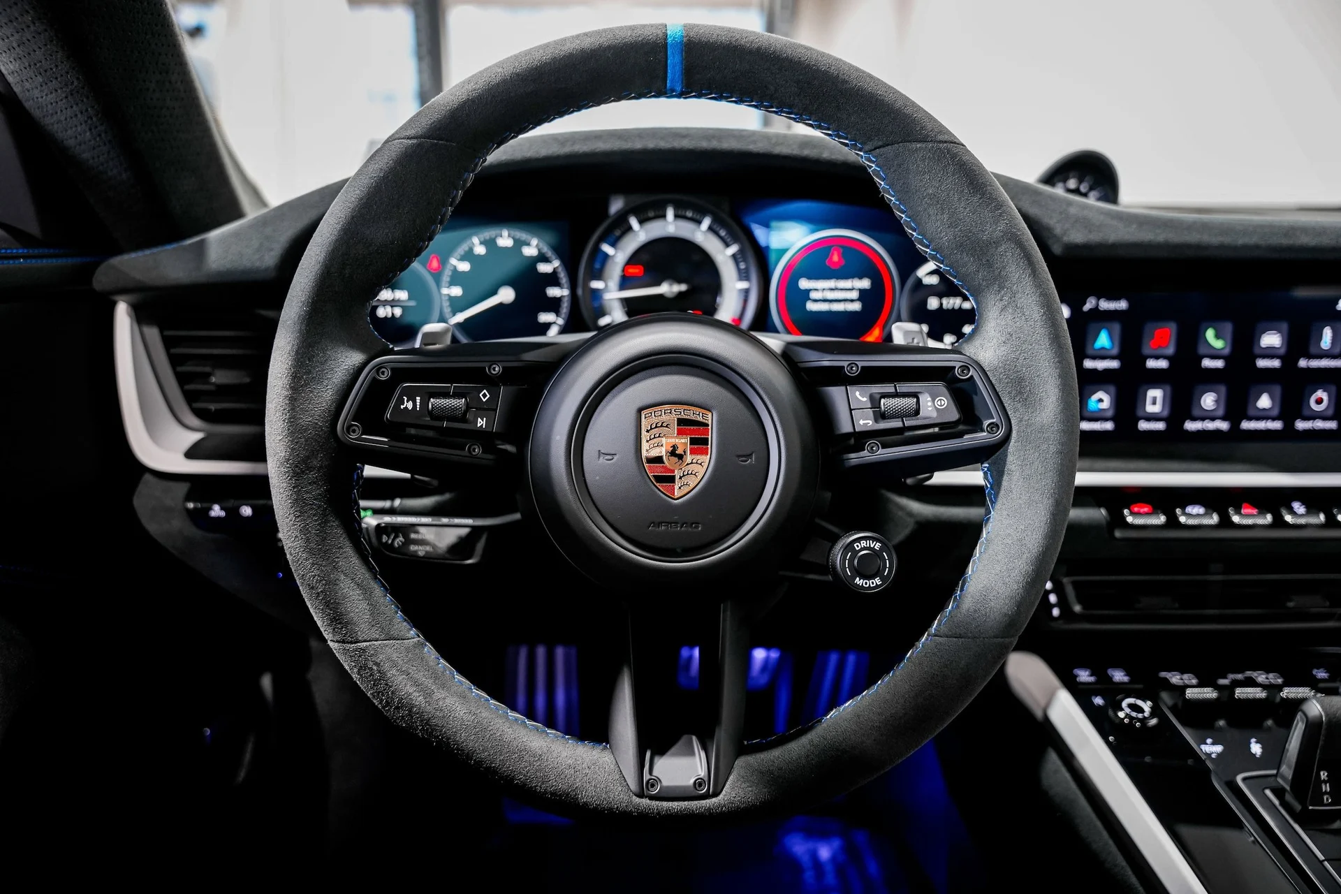 mph009_3966561381_ed98907de0a3001416d2fe1c27c808bax_668d0c9791