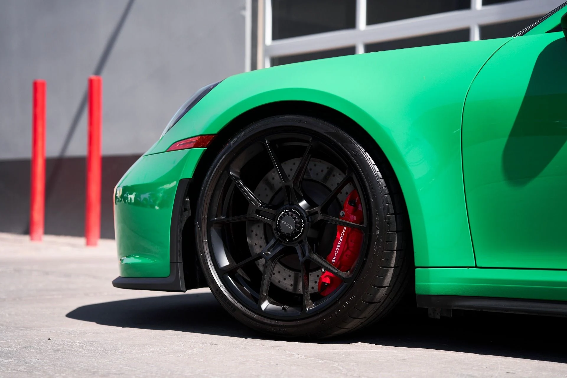 mph009_3967036206_Used_2022_Porsche_911_GT_3_1763574748_450511d23c