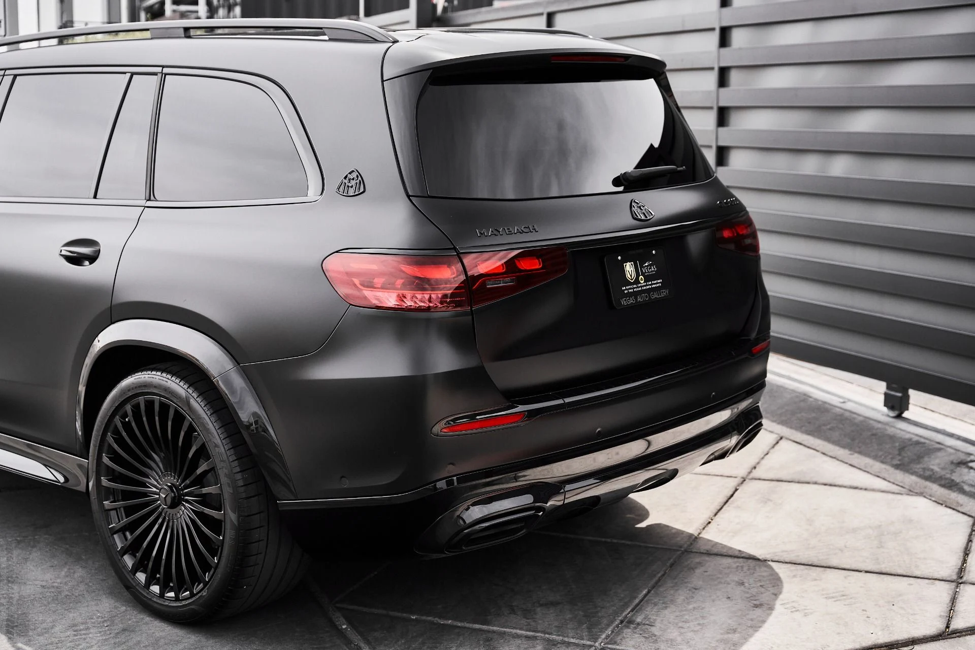 mph009_39720475_Used_2024_Mercedes_Benz_GLS_Maybach_GLS_600_1776550560_31808d905a