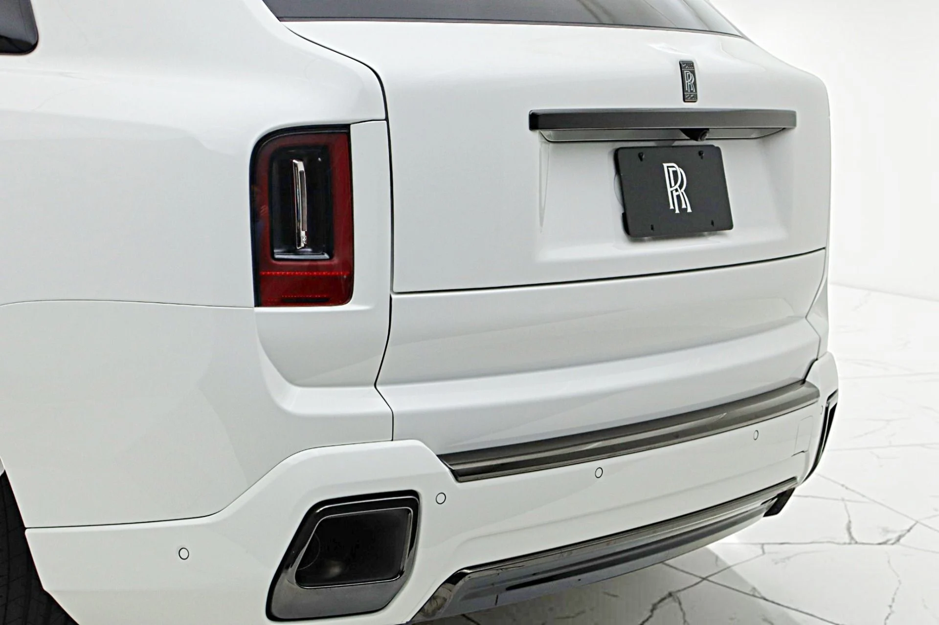 mph009_399566777_New_2027_Rolls_Royce_Black_Badge_Cullinan_2871273038