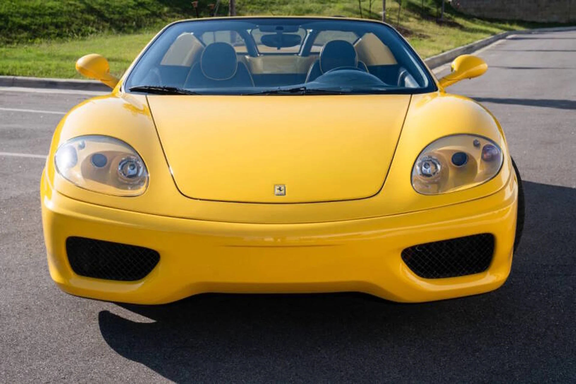 mph009_3996773362_2002_ferrari_360_spider_base_2dr_convertible_1636e3c804