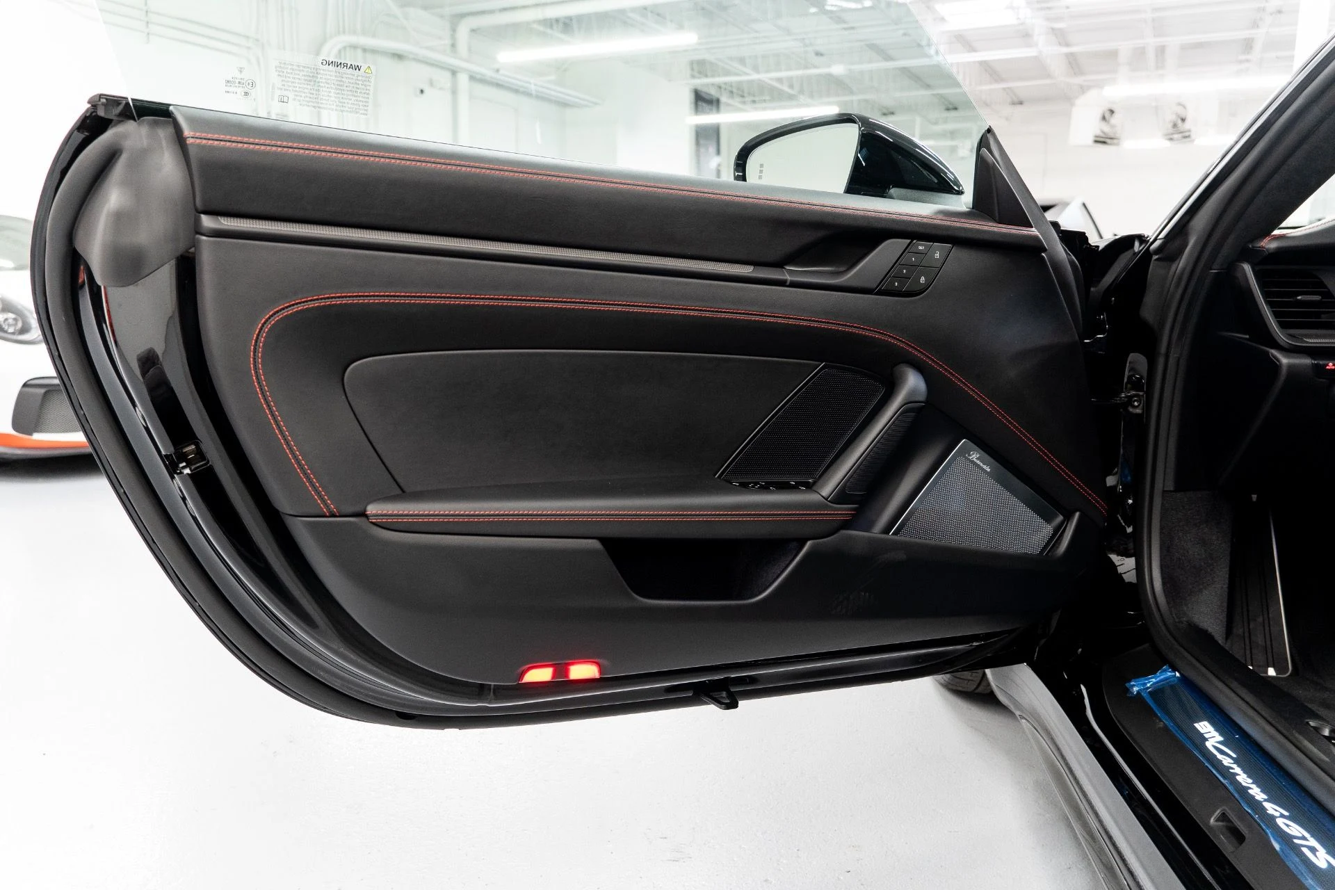 mph009_4038795100_Used_2024_Porsche_911_Carrera_4_GTS_1773948052_a522869ef5