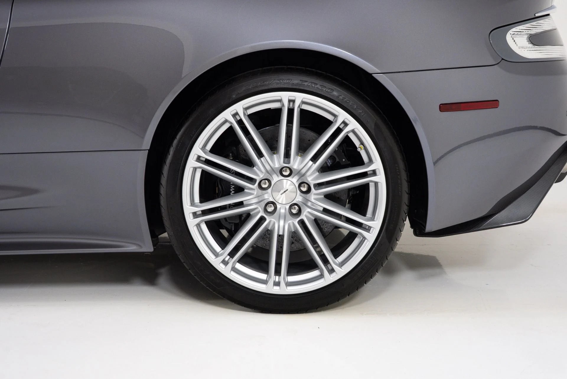 mph009_4040898907_Used_2009_Aston_Martin_DBS_V12_Manual_1782515507_d0c006817f