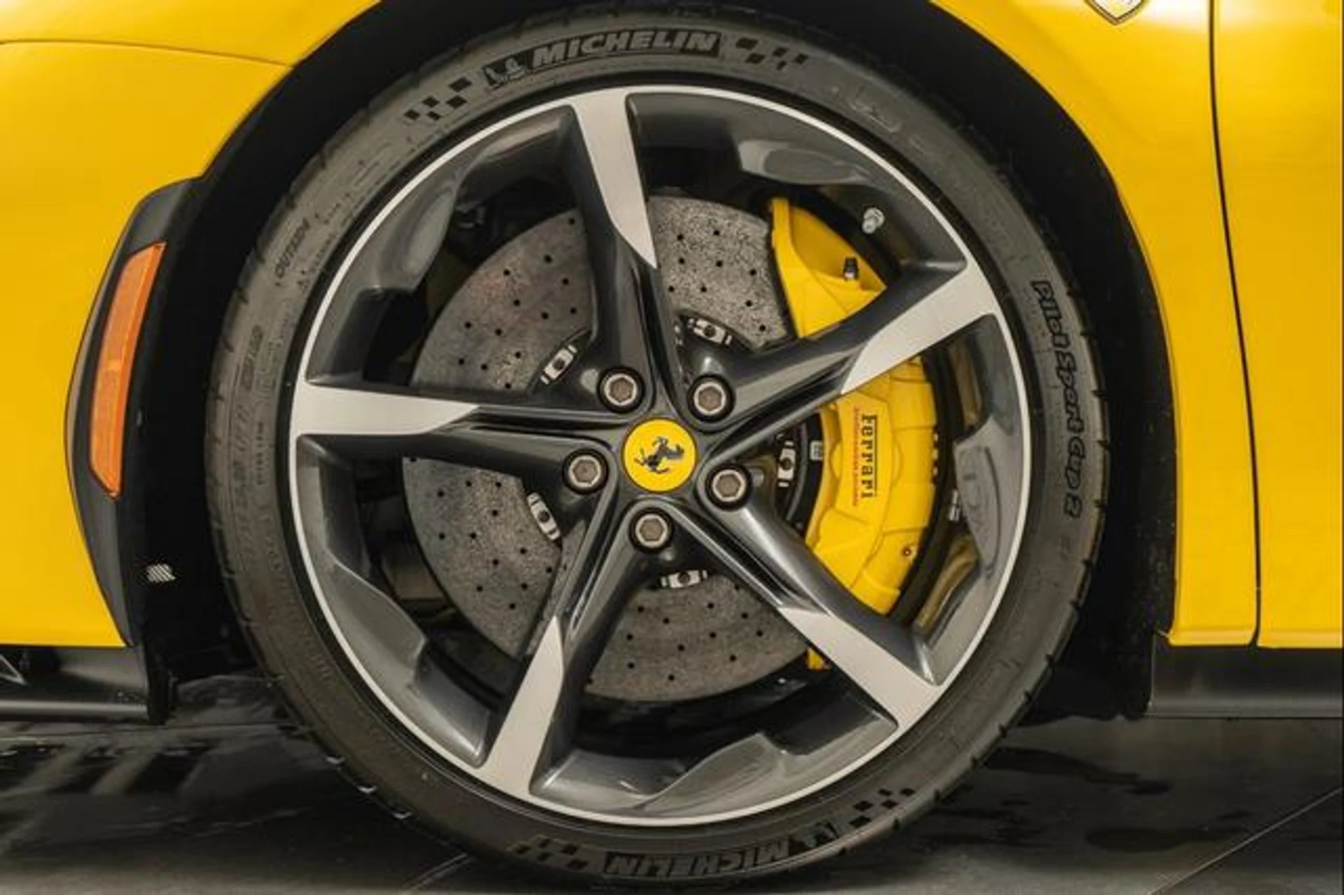 mph009_4047650506_z_Q0_Hqt3zp7a9nd_Sy_Fzq_LO_Eau_Y_4426a118b8