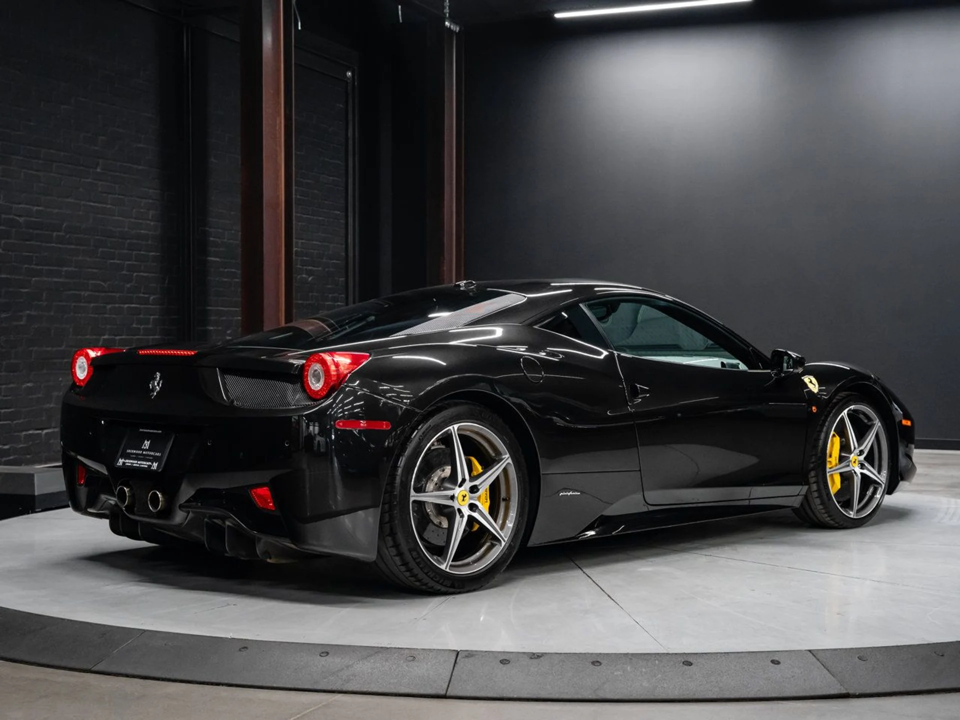mph009_405658078_ferrari_458_italia_2015_1f7b7b47da