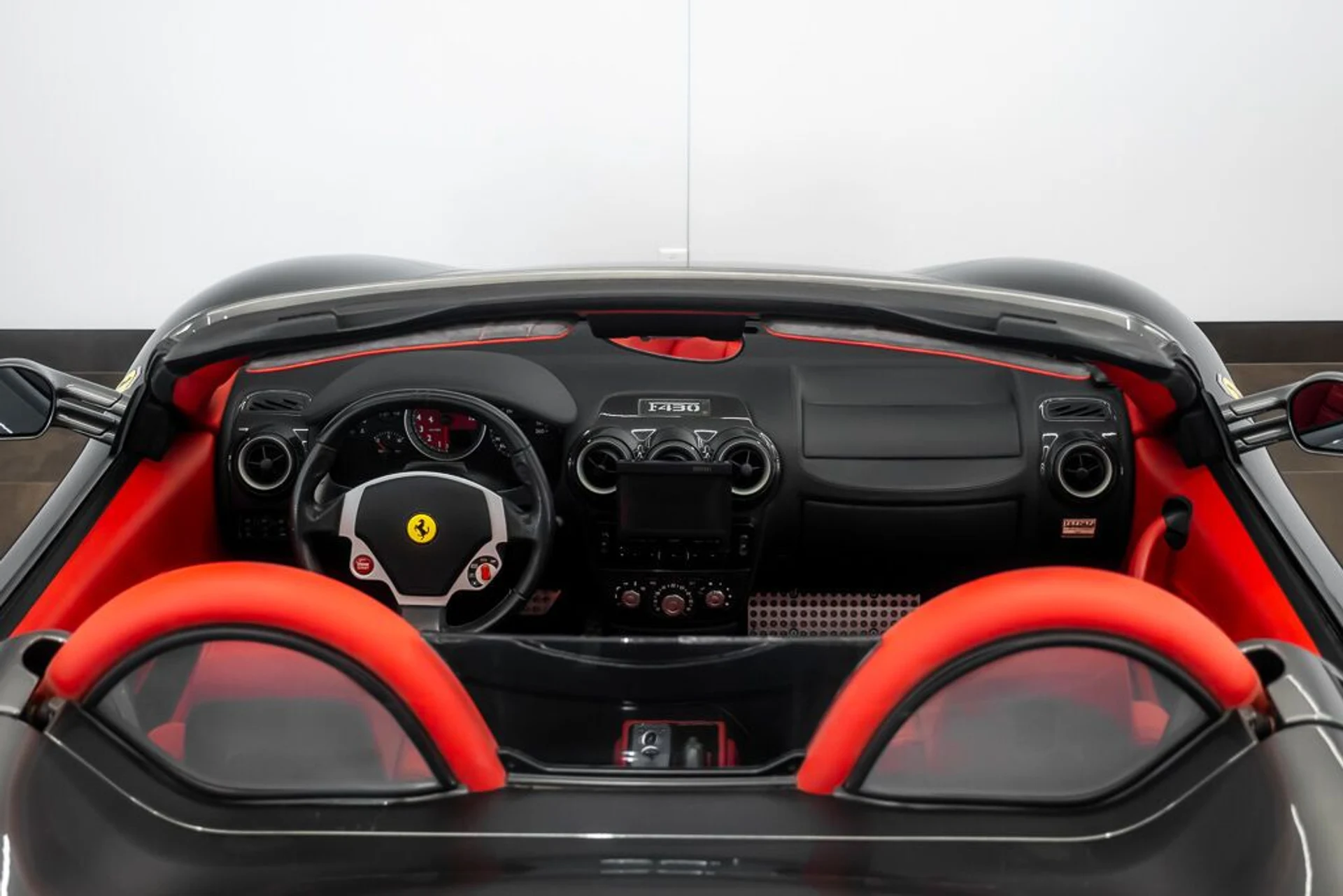 mph009_4056792730_ferrari_430_2008_jpg_v_1758918548_a7e2880862