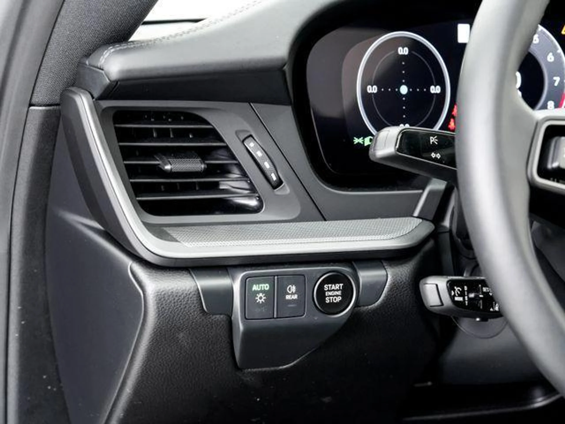 mph009_4058797356_Sv_IE_Jwc2_Lh_Dsy1_MT_Sn_Somjw6_Qy4_83ce650189