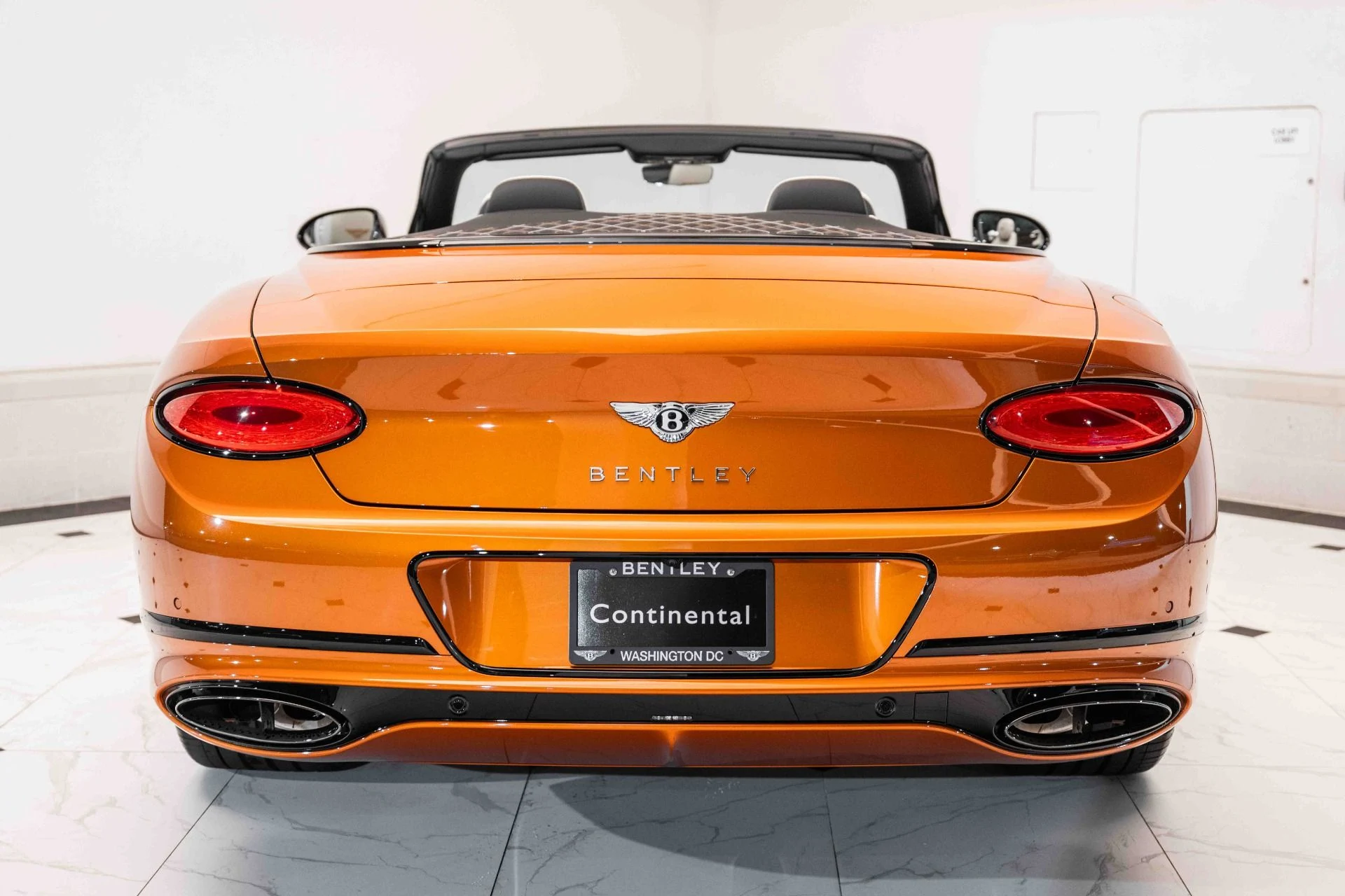 mph009_4069588130_Used_2024_Bentley_Continental_GTC_Mulliner_W12_1720134236_340f4da48b