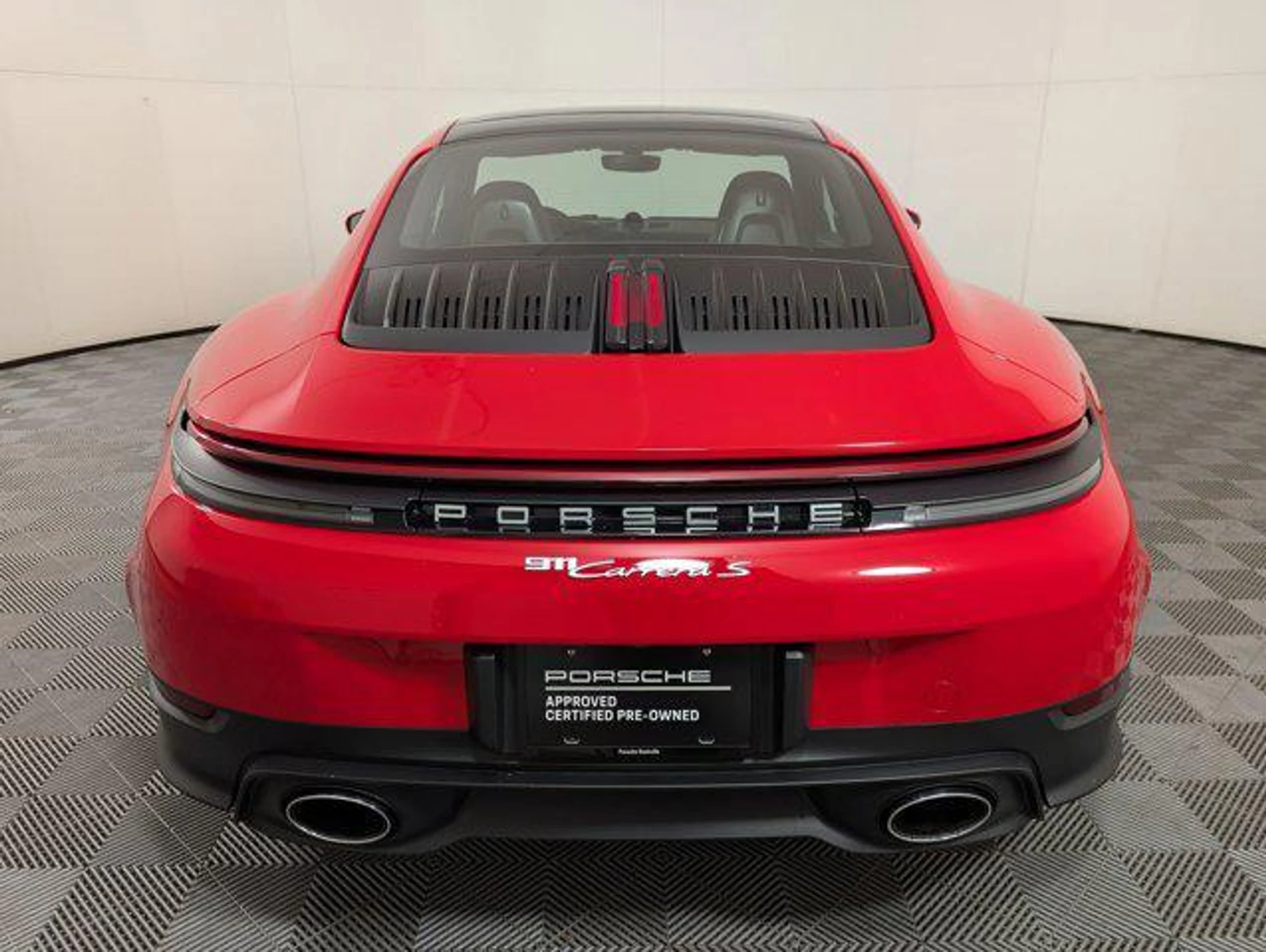 mph009_4072538676_GV_Jbla_C_Ebv_CAP_4gxn_R_q9_V7y8_8901c2c1a6