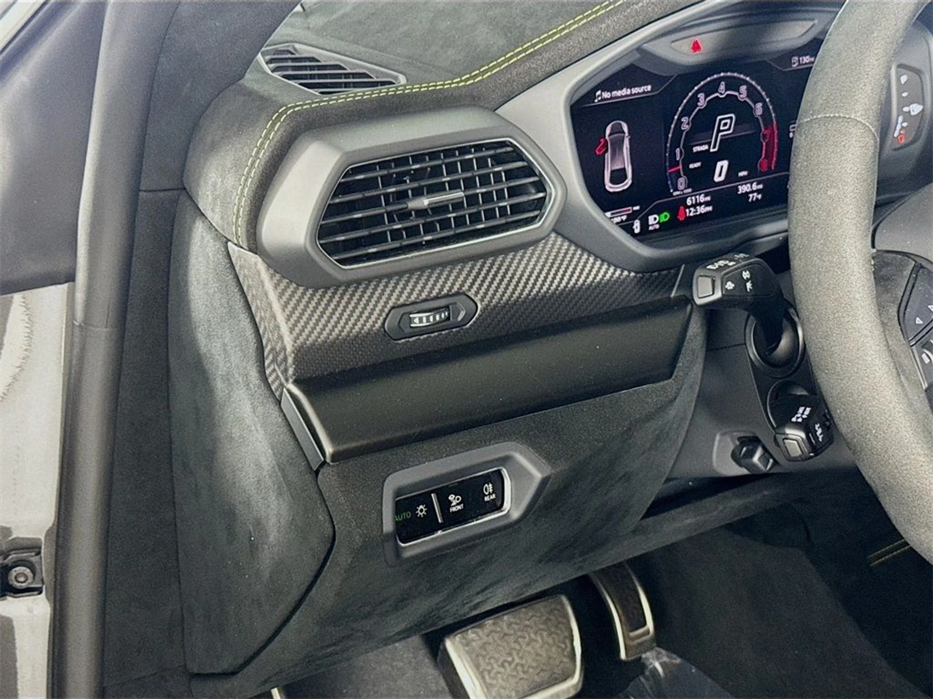 mph009_4073704632_5589a417ae6d2c68f9136ca032b7adfe_35dccb6081