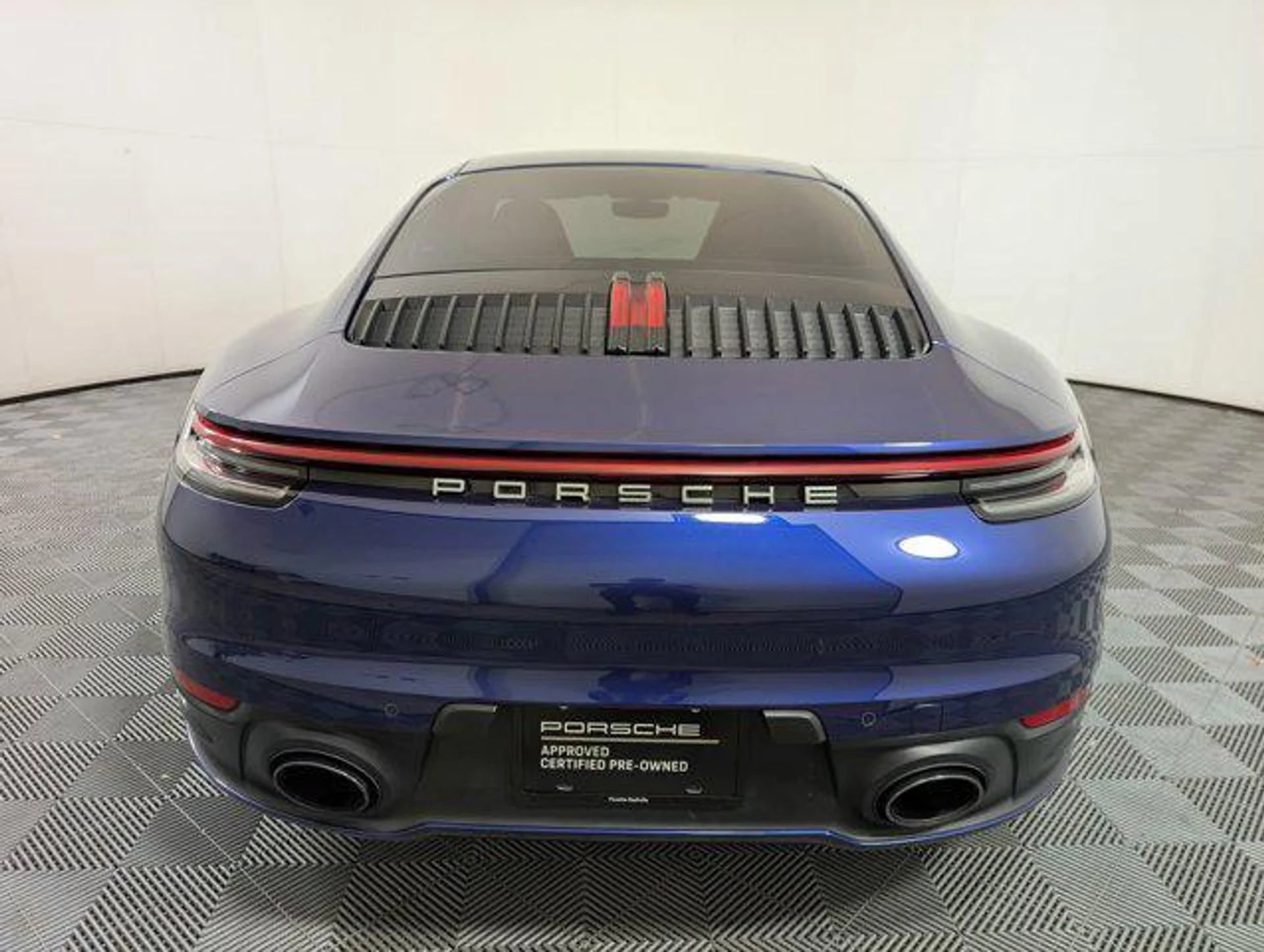 mph009_4073832768_HRN_Gxd2_O_Vx_Ebvf_T_Cp_BS_Ax_OK_15e_Y_56829221ae