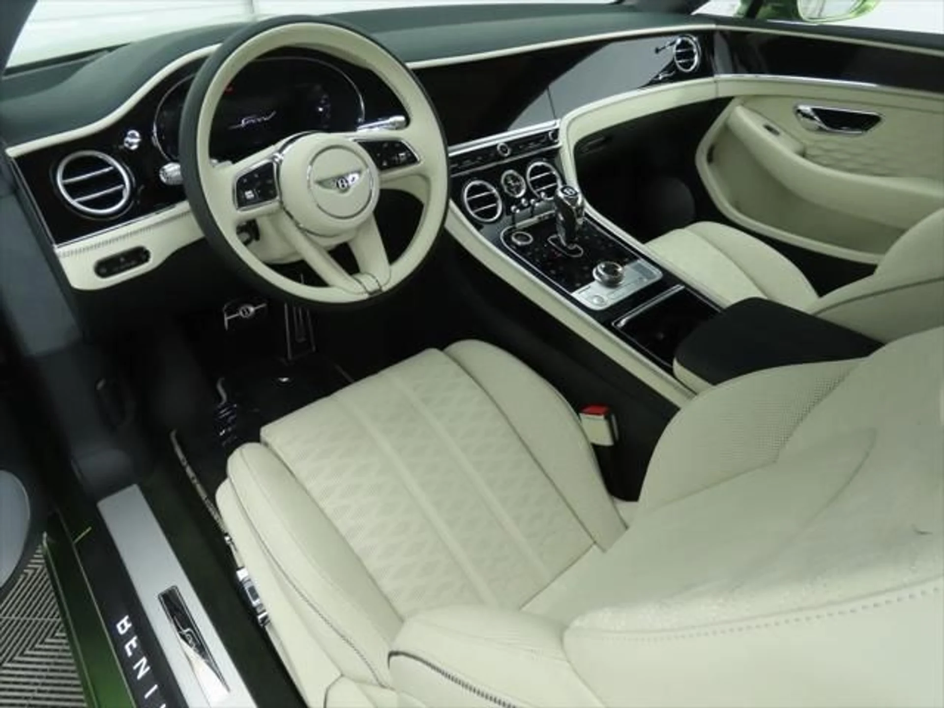 mph009_407831647_e93f60cc_ffab_4460_b38e_beb1736cd79c_4cc673b5cd