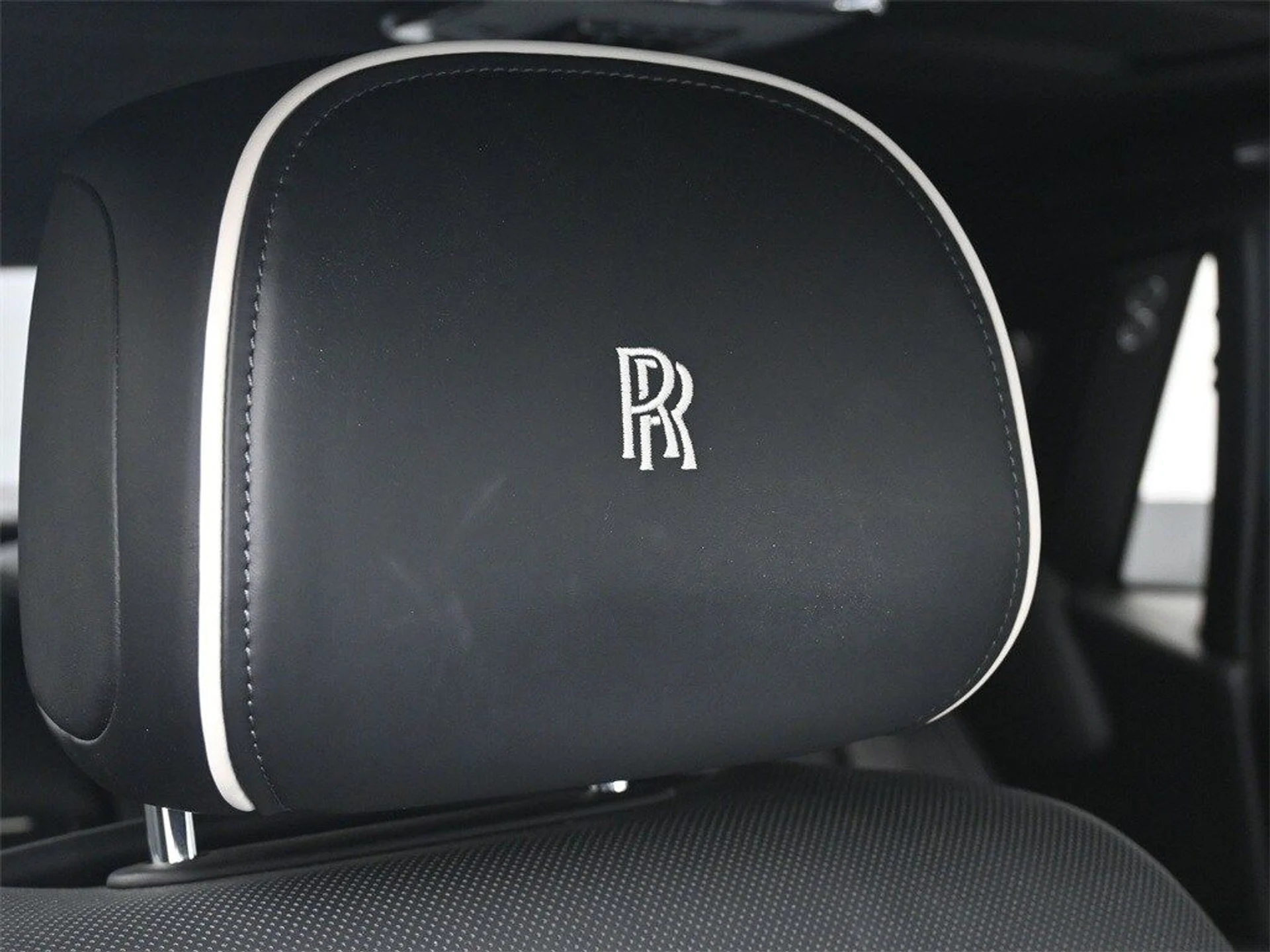 mph009_407920771_3a0f76e6bf9df50485fe4f4282d79664x_9a1468fdb4