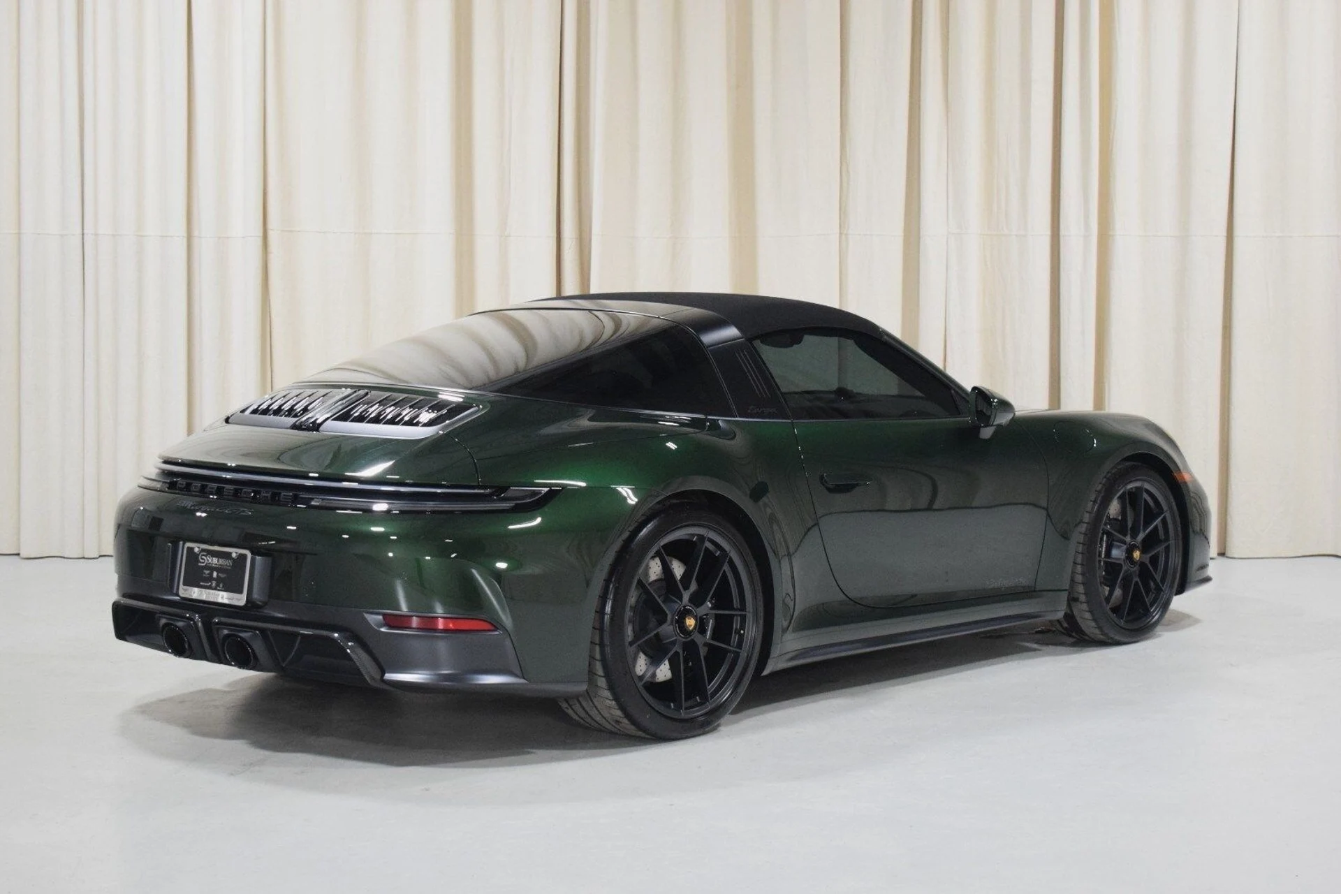 mph009_4081130672_2bc91c3904c65af75debb943ae2d1720x_e784944514