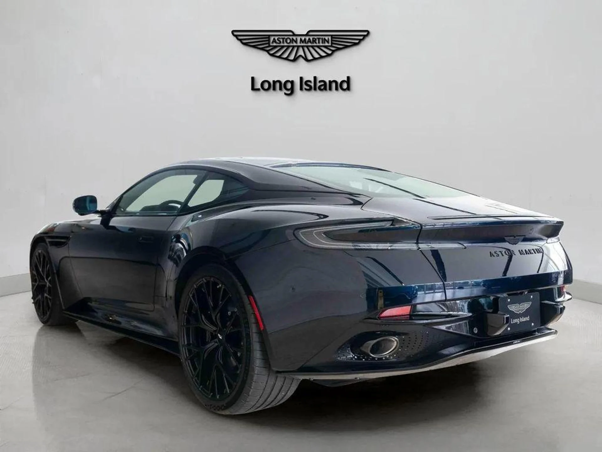 mph009_4088669857_brv_j_U9kr_D0ghwy88c_Lx_Bc_y_UX_0_98e88efaec