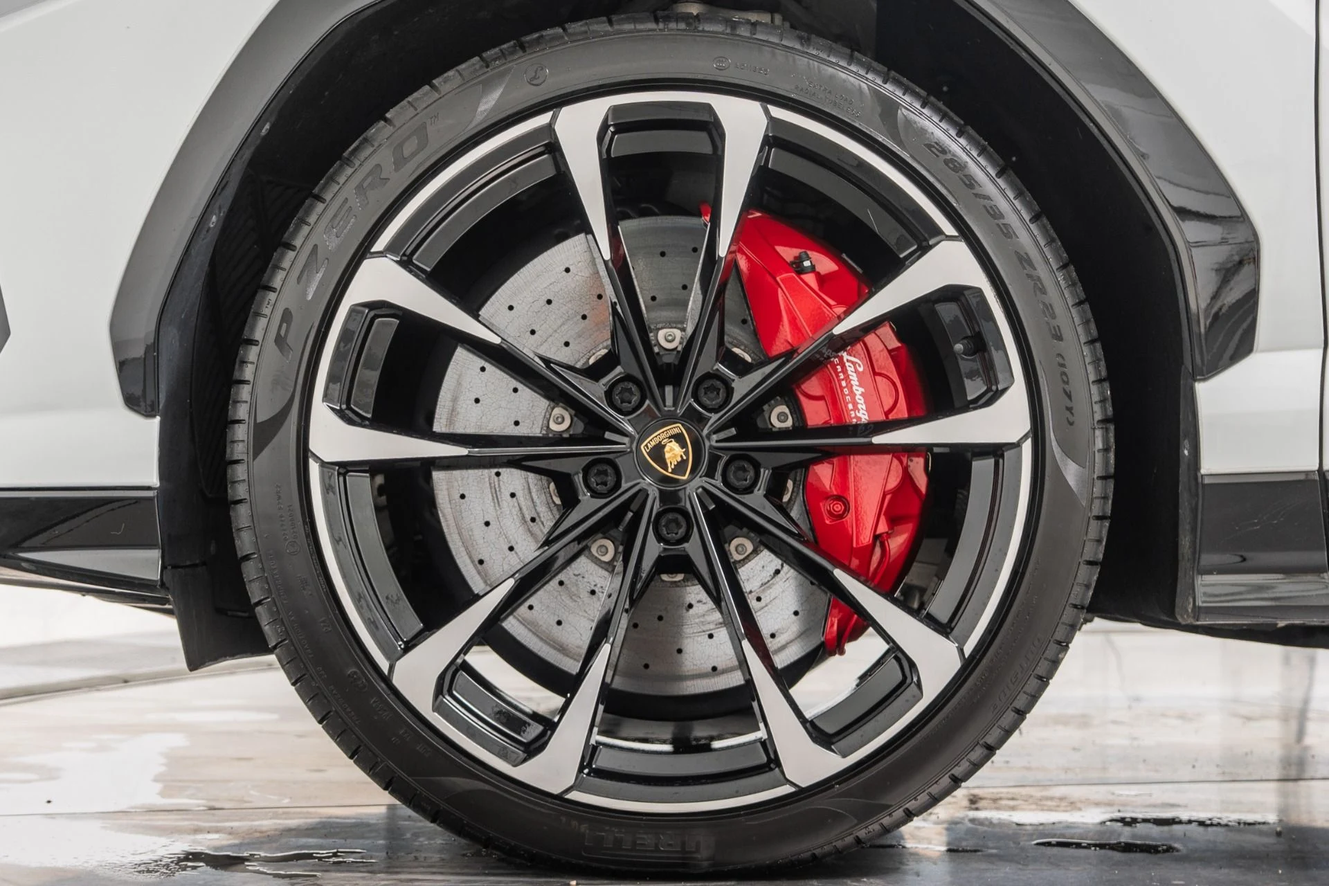 mph009_4088791457_Used_2022_Lamborghini_Urus_1792605260_6c4a8401ba