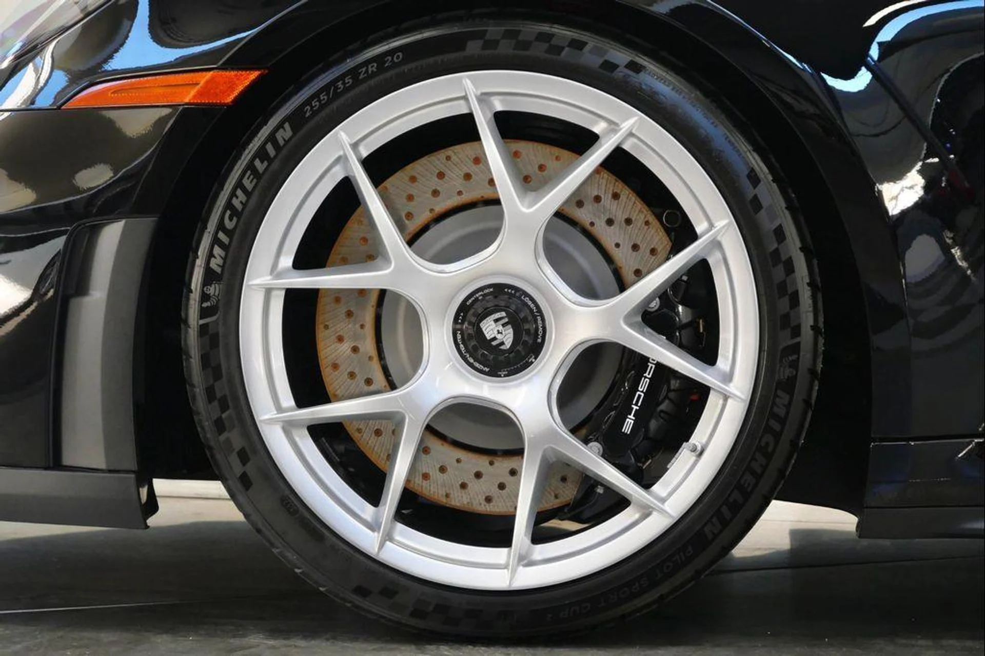 mph009_410132733_1_Ax1_A1w4_Xy_Bq9gpofz_N_Gviz2h_Dc_7a9371e650