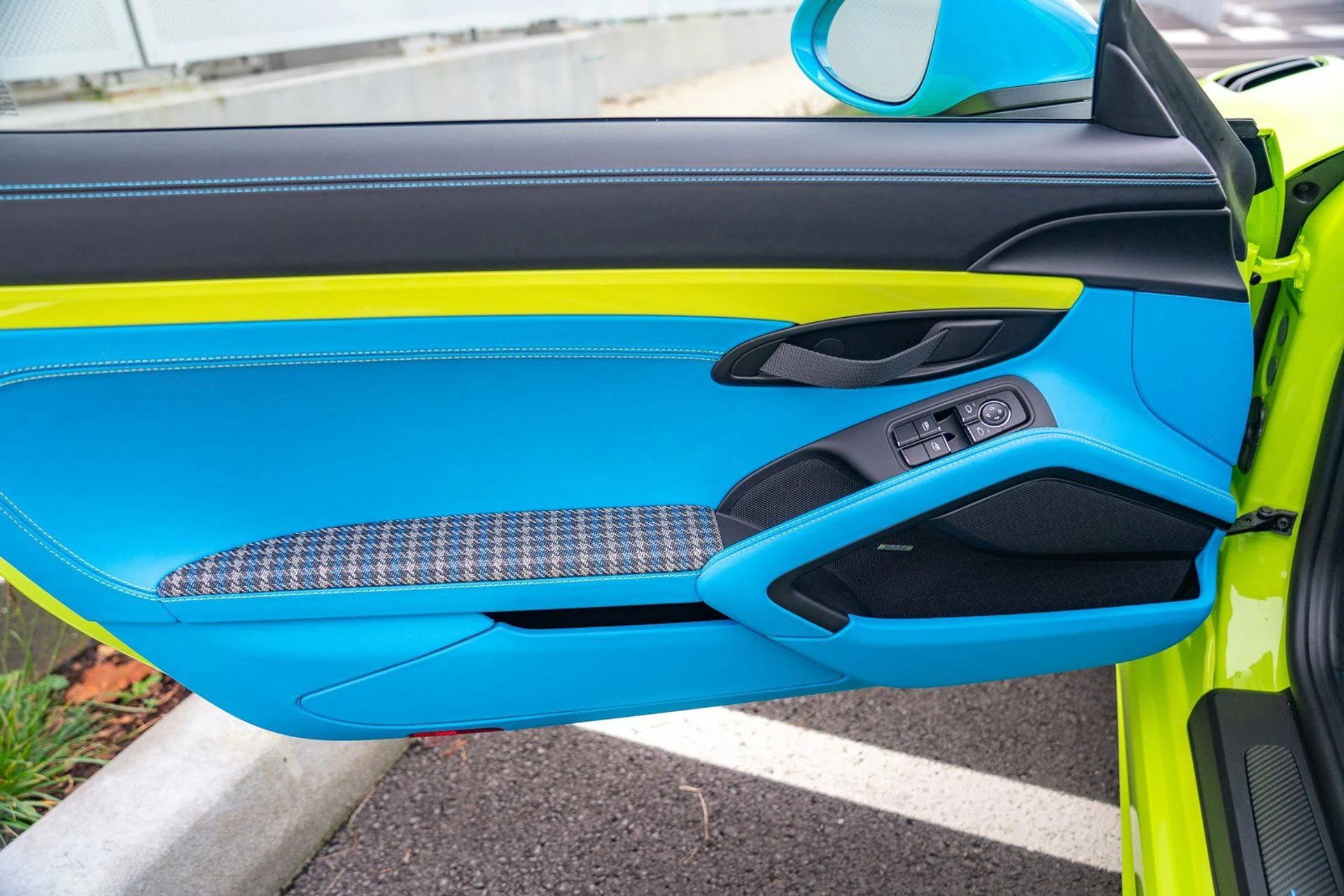 mph009_4107827589_3e2482953aa2030f415e65697faf0e22x_8f120a7d7f