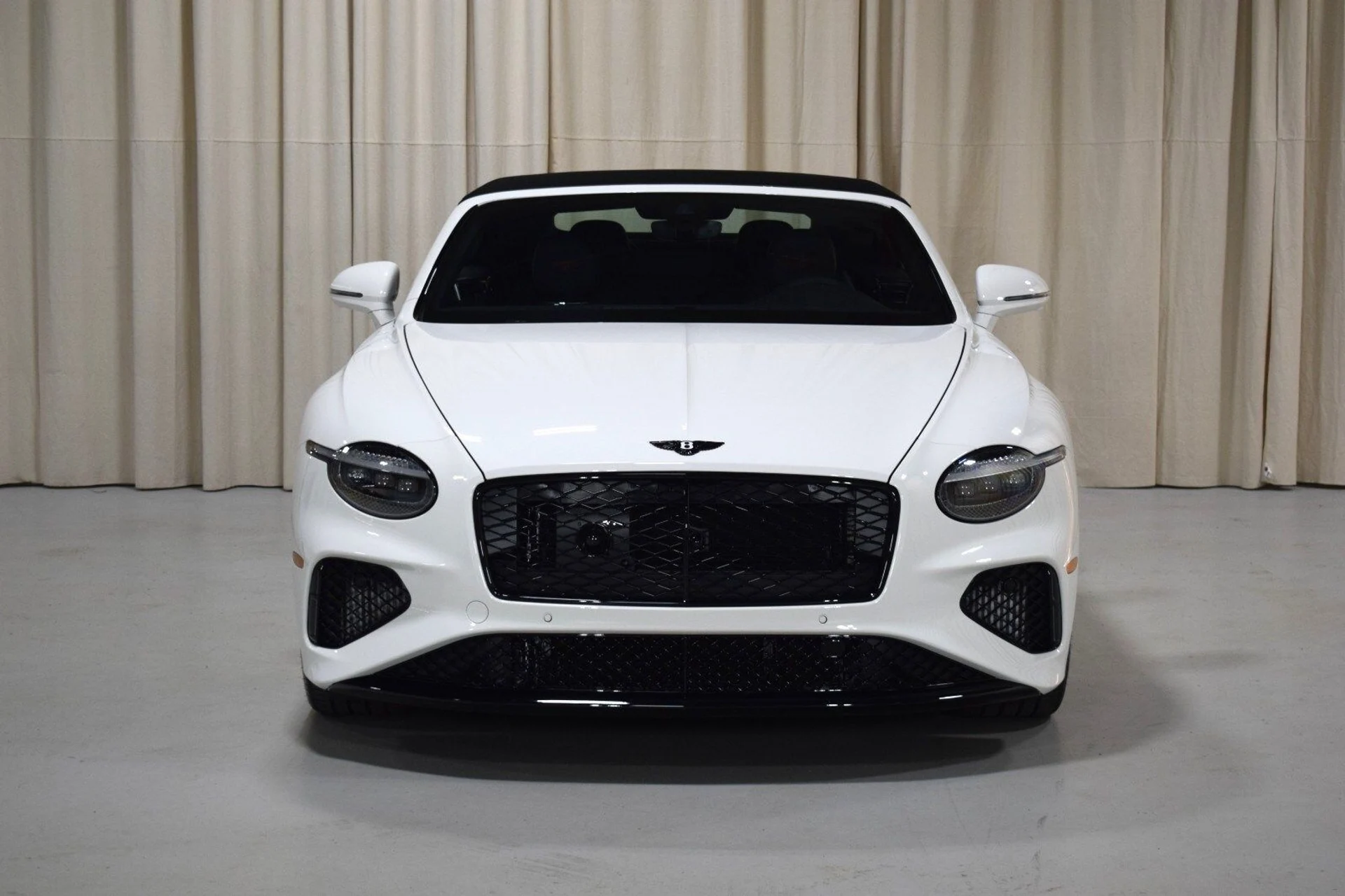 mph009_410788622_ee016b95d165f2ef04d6c2c364638f96x_60b6ddd624