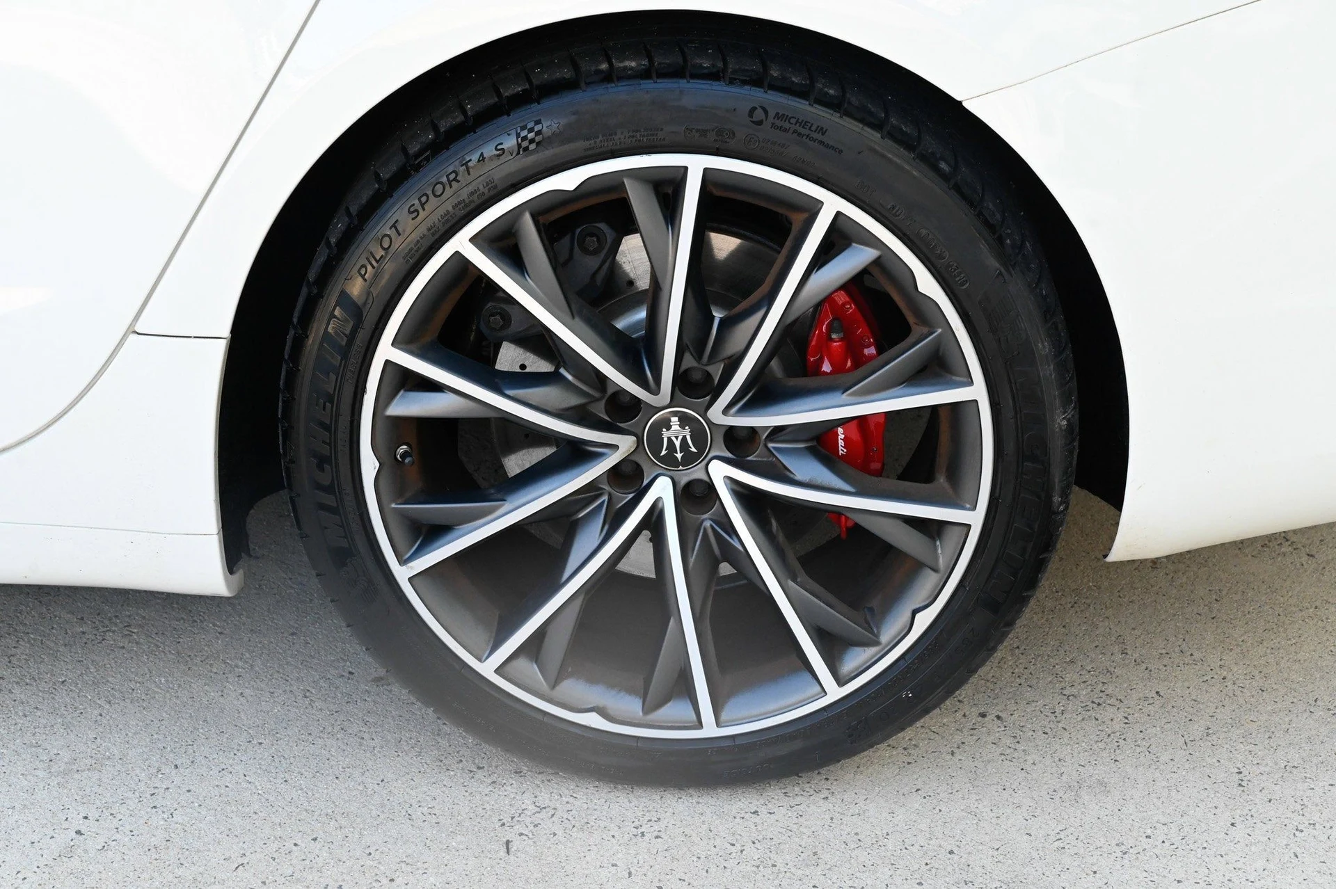 mph009_4108386772_f349be00e930480b8402c76f14f53e26_dc02d3b01b