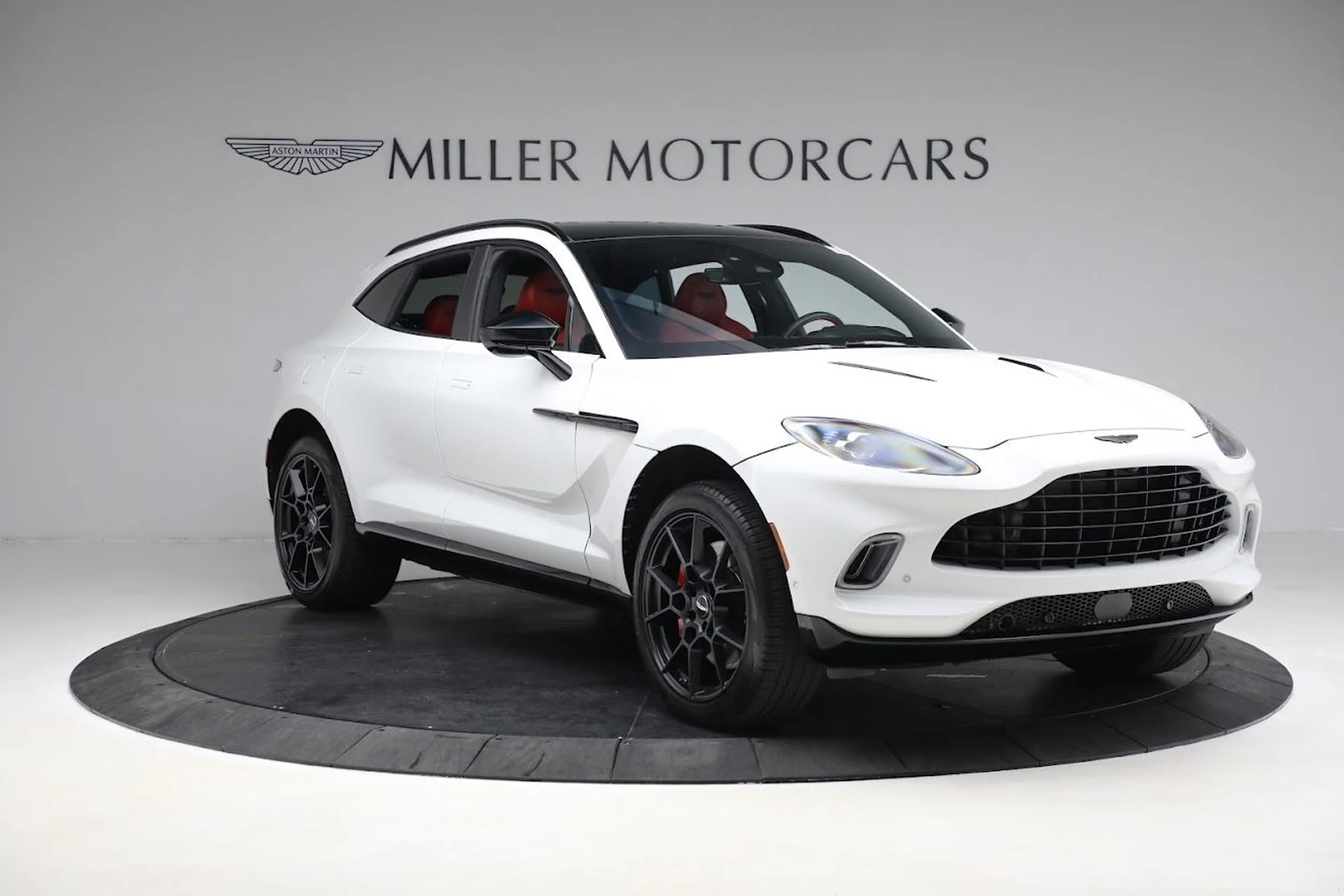 mph009_4117619116_Used_2021_Aston_Martin_DBX_1785417745_acf63ce398