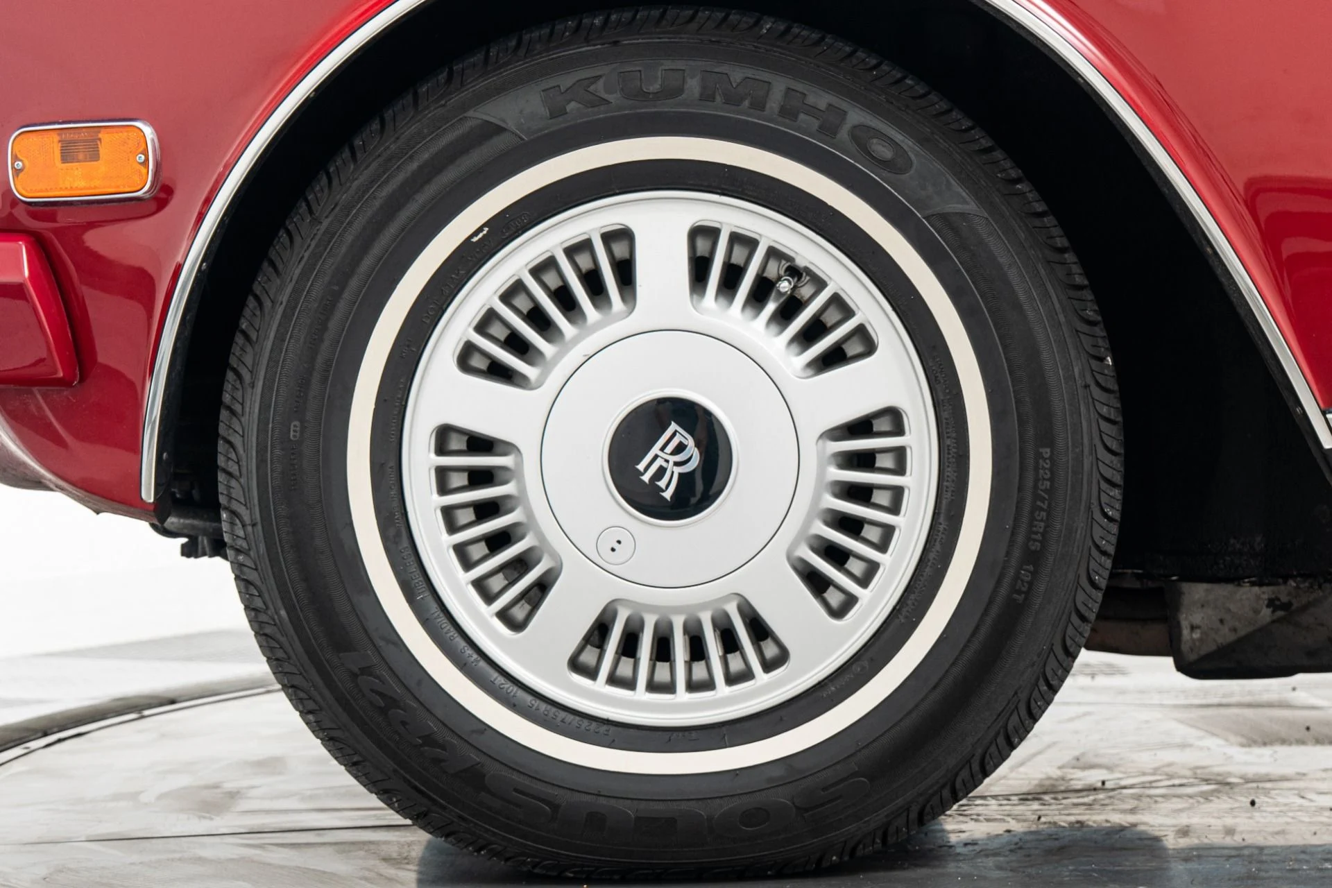 mph009_4134140059_Used_1987_Rolls_Royce_Corniche_II_1780955693_54dba95d67