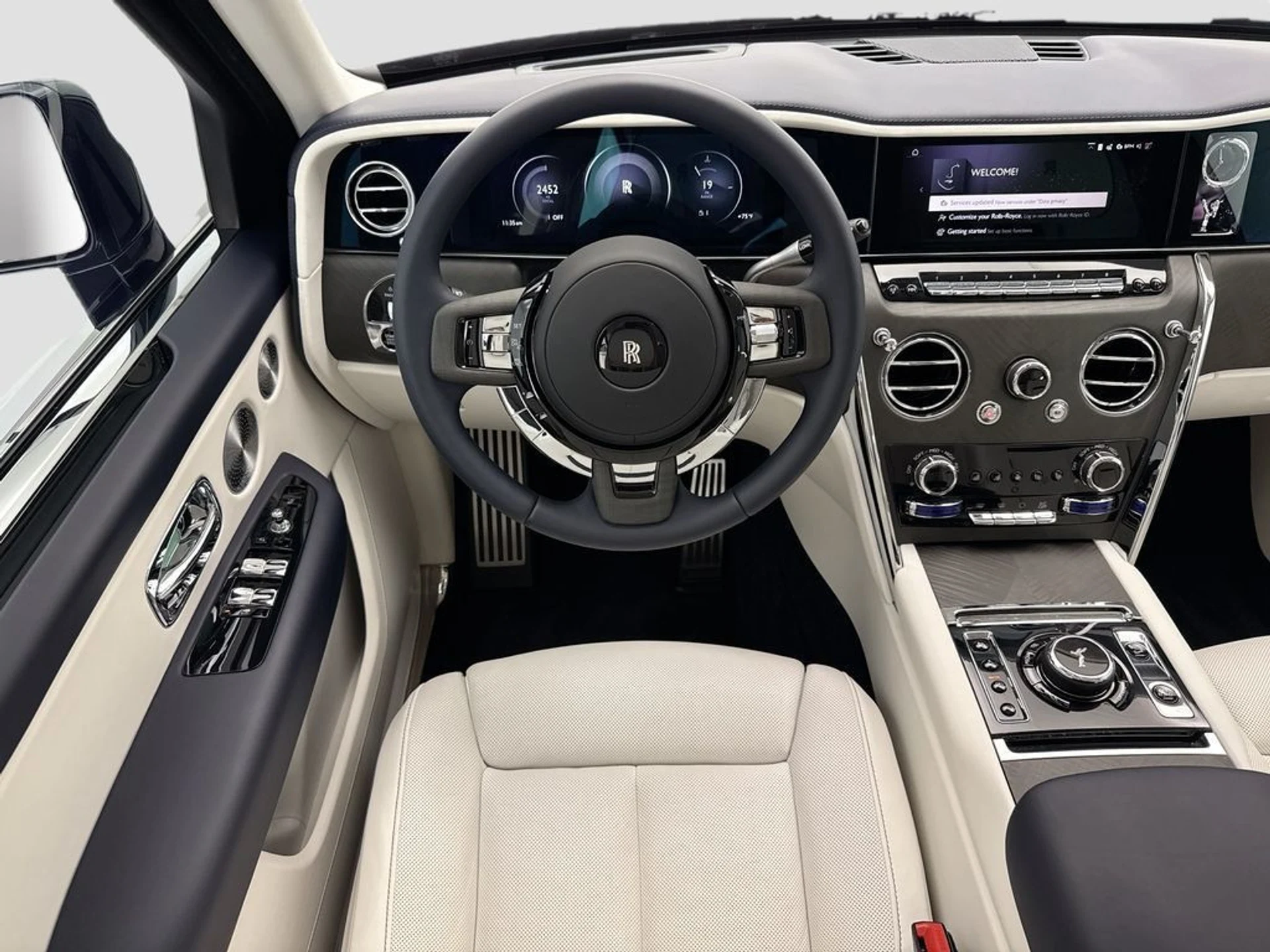 mph009_413940288_used_2026_rolls_royce_cullinan_sportutility_8119_23009484_10_1024_98bd073064