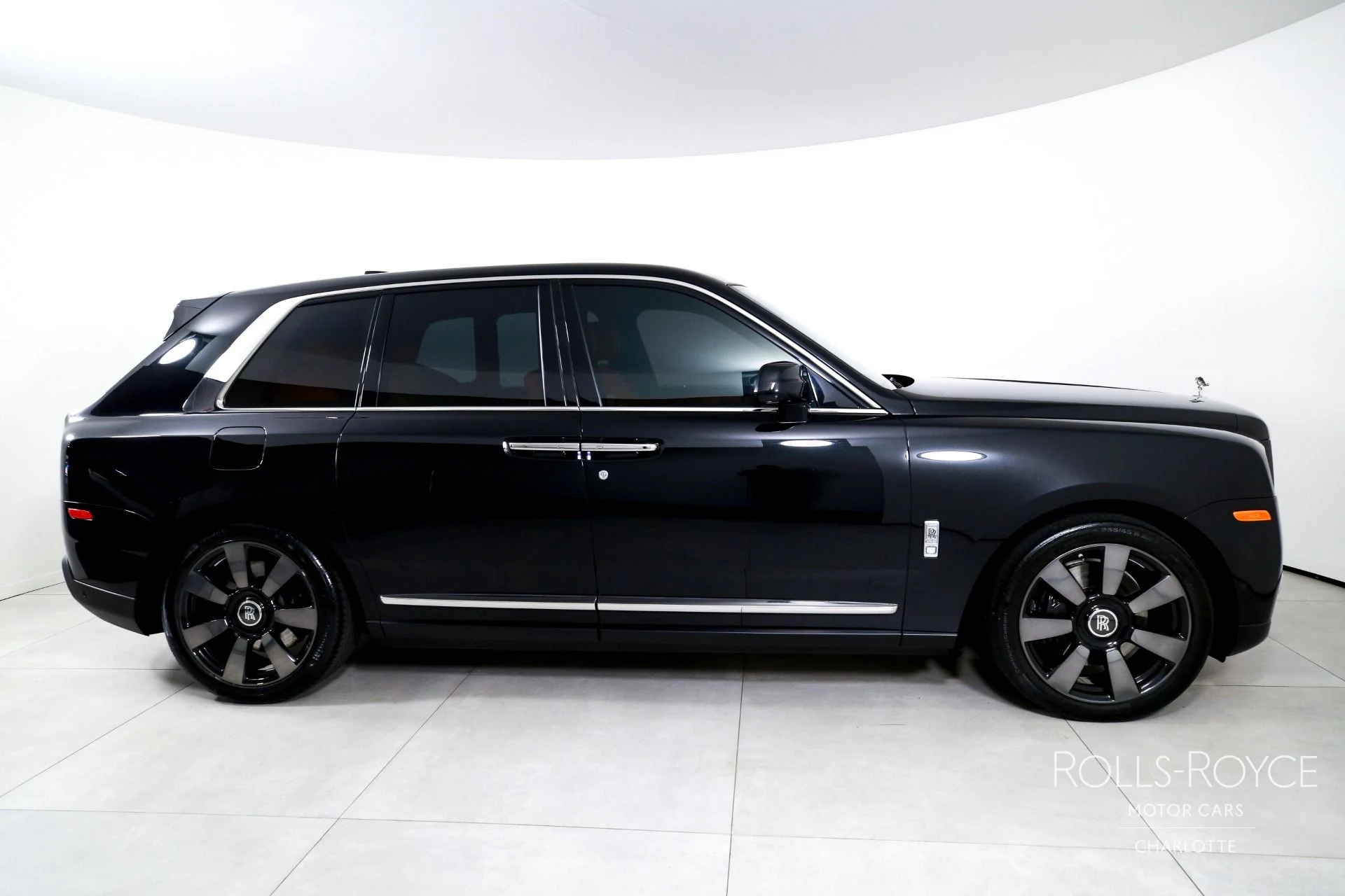 mph009_4140852568_Used_2020_Rolls_Royce_Cullinan_1791905674_87a0081115